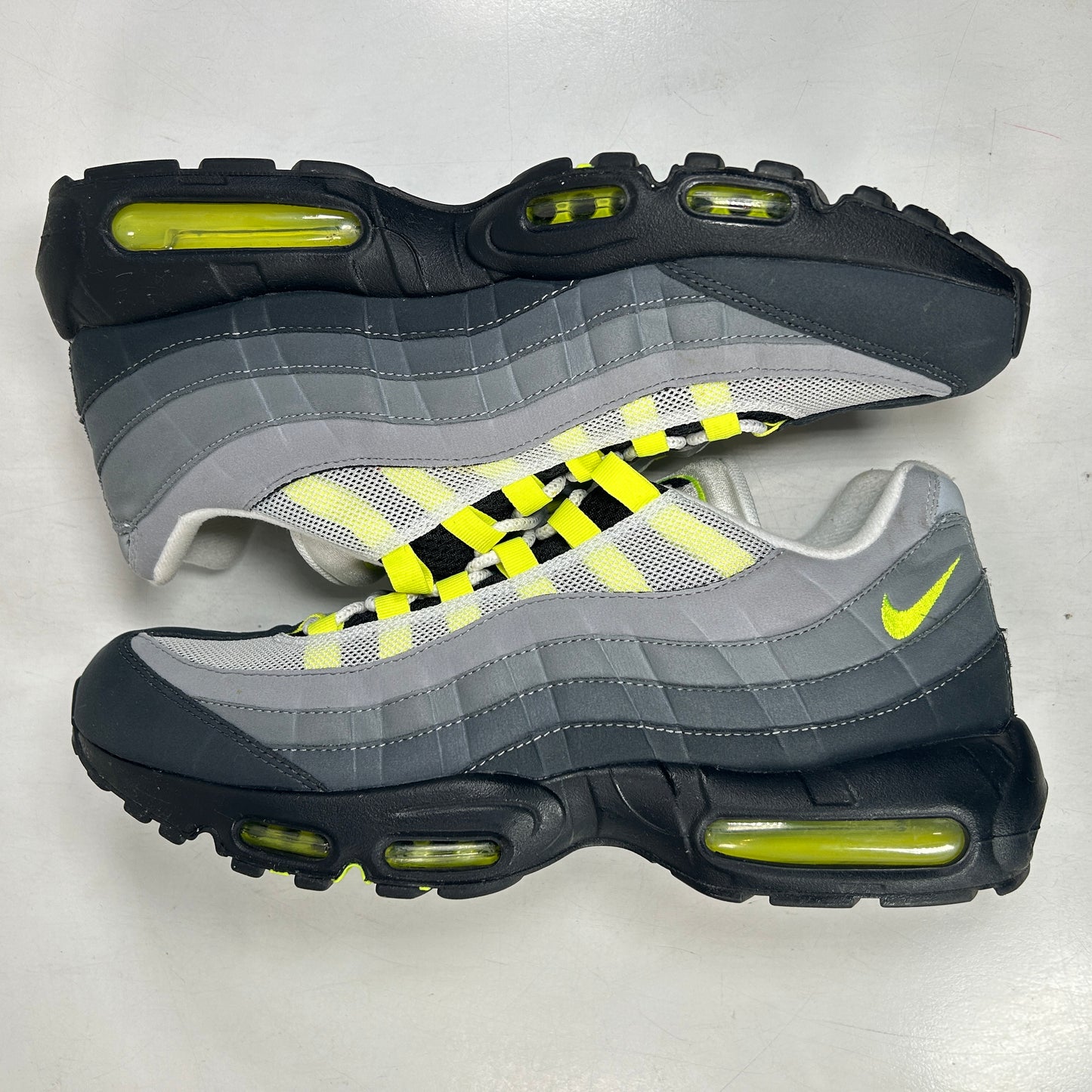 CT1689 001 Nike Air Max 95 OG Neon (2020) [USED] - 13 M (Used)