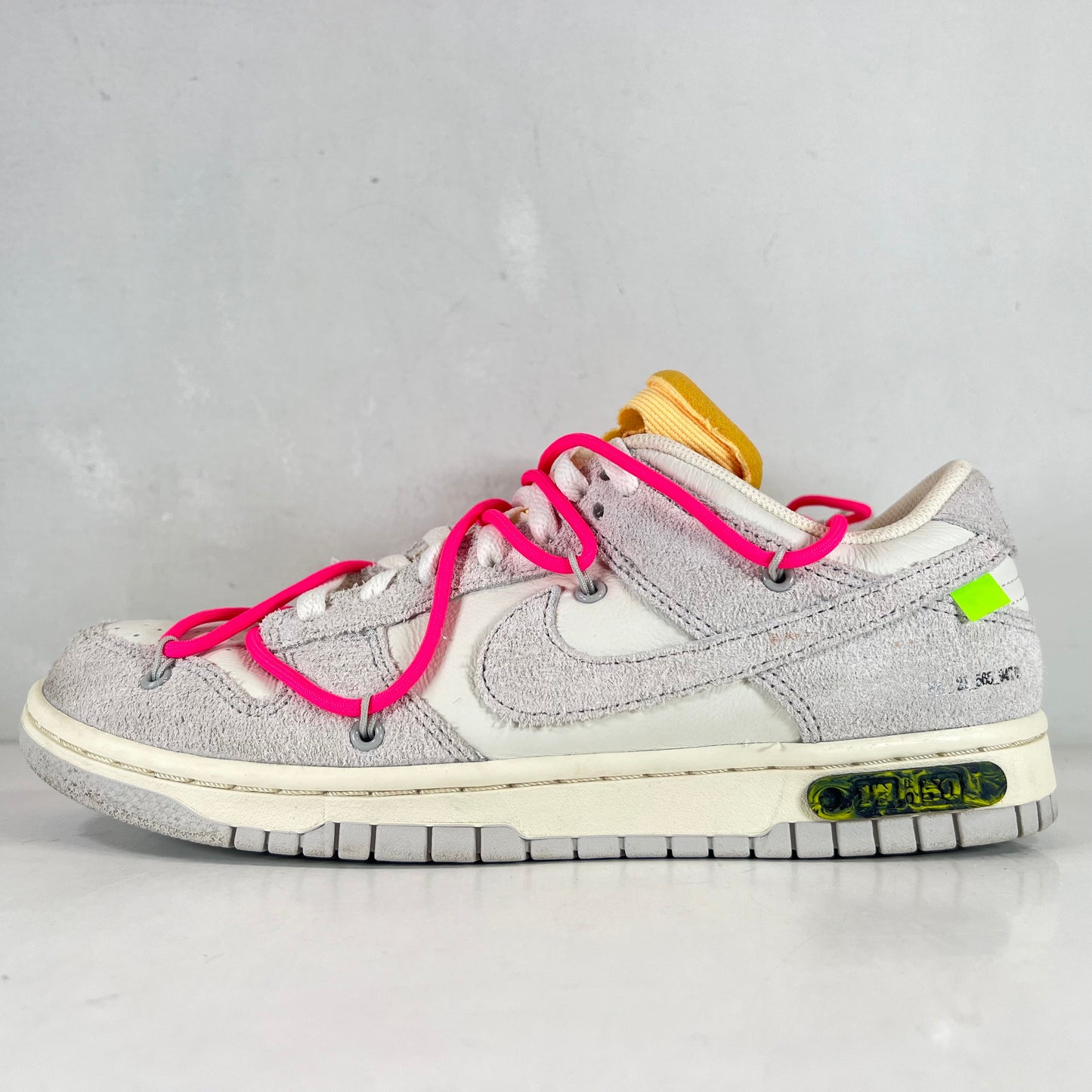 DJ0950 117 Nike Dunk Low Off-White Lot 17 [USED] - 8.5 M (Used)