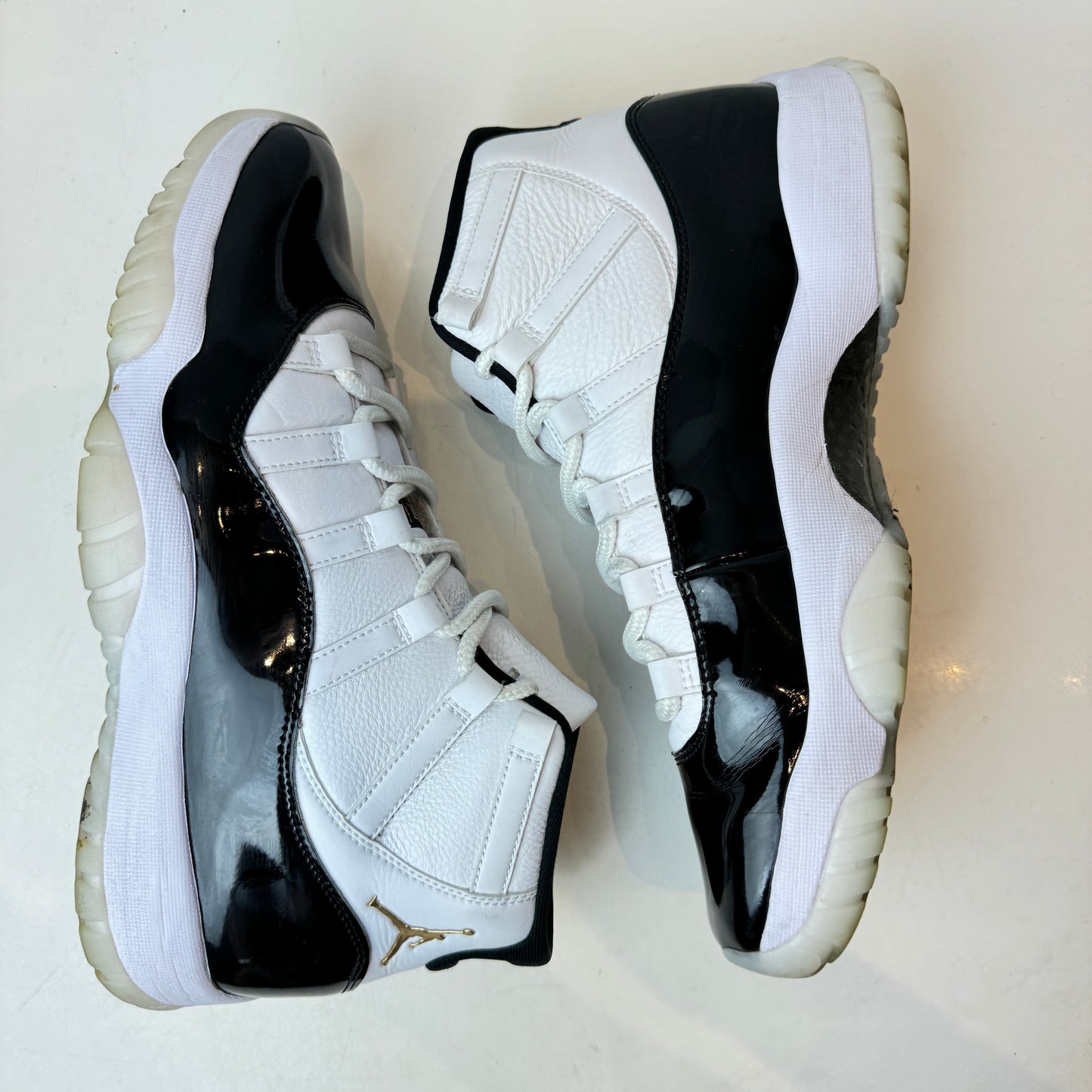 CT8012 170 Jordan 11 Retro DMP Defining Moments (2023) [USED] - 11.5 M (Used)