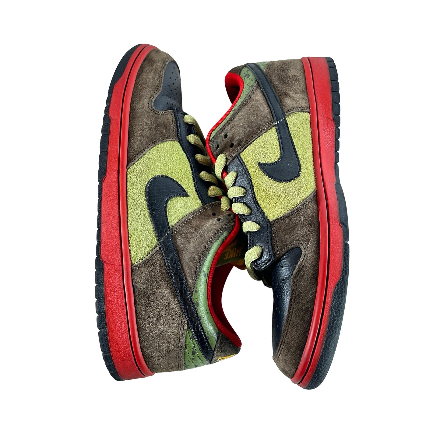 313170 302 Nike SB Dunk Low Asparagus [USED - 10.5 M (Used)
