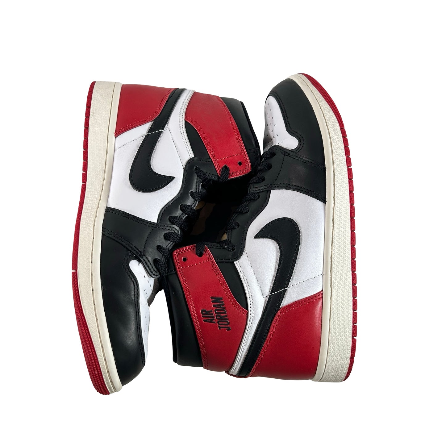 DZ5485 106 Jordan 1 Retro High OG Black Toe Reimagined [USED] - 10 M (Used4)