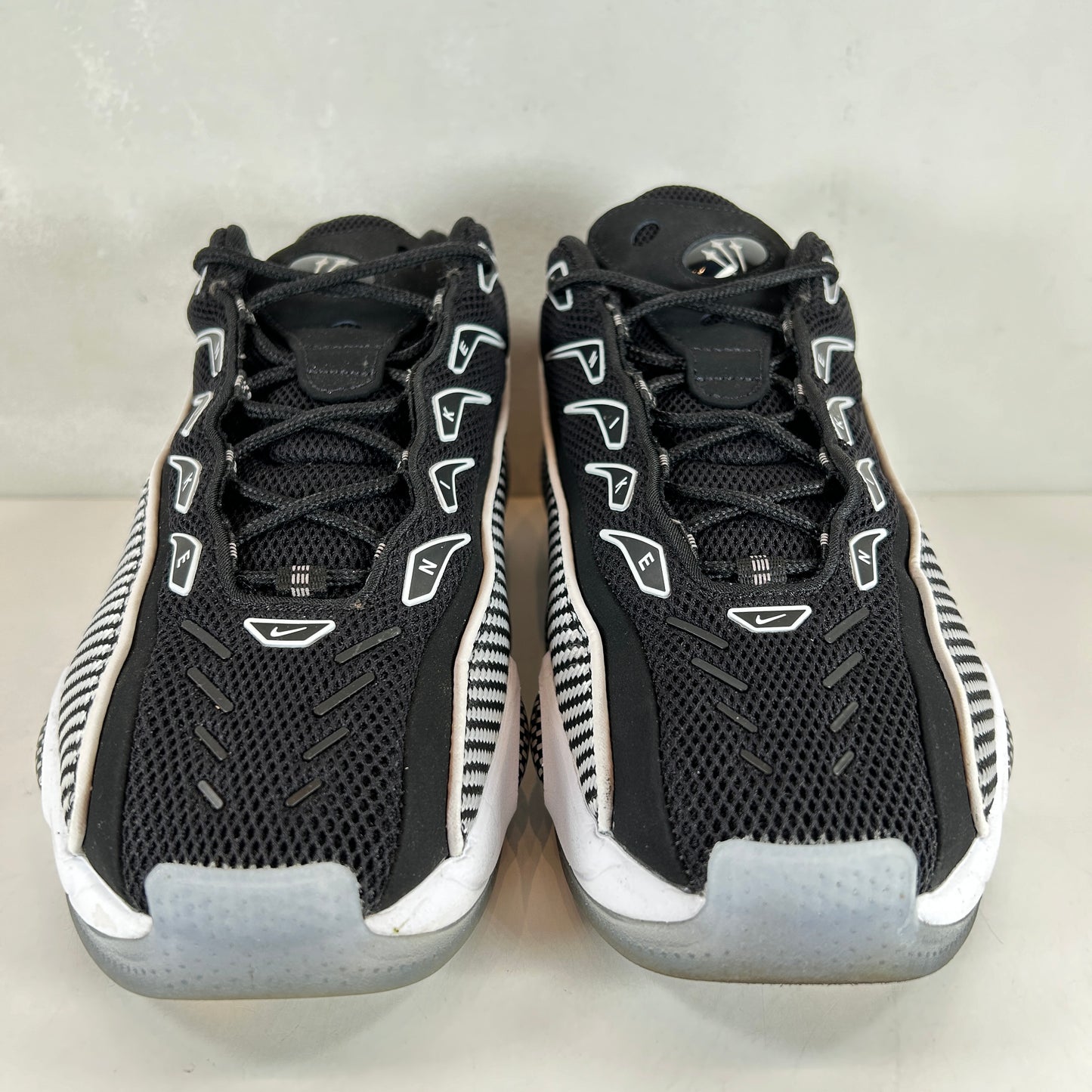 DM0879 001 Nike NOCTA Glide Drake Negro