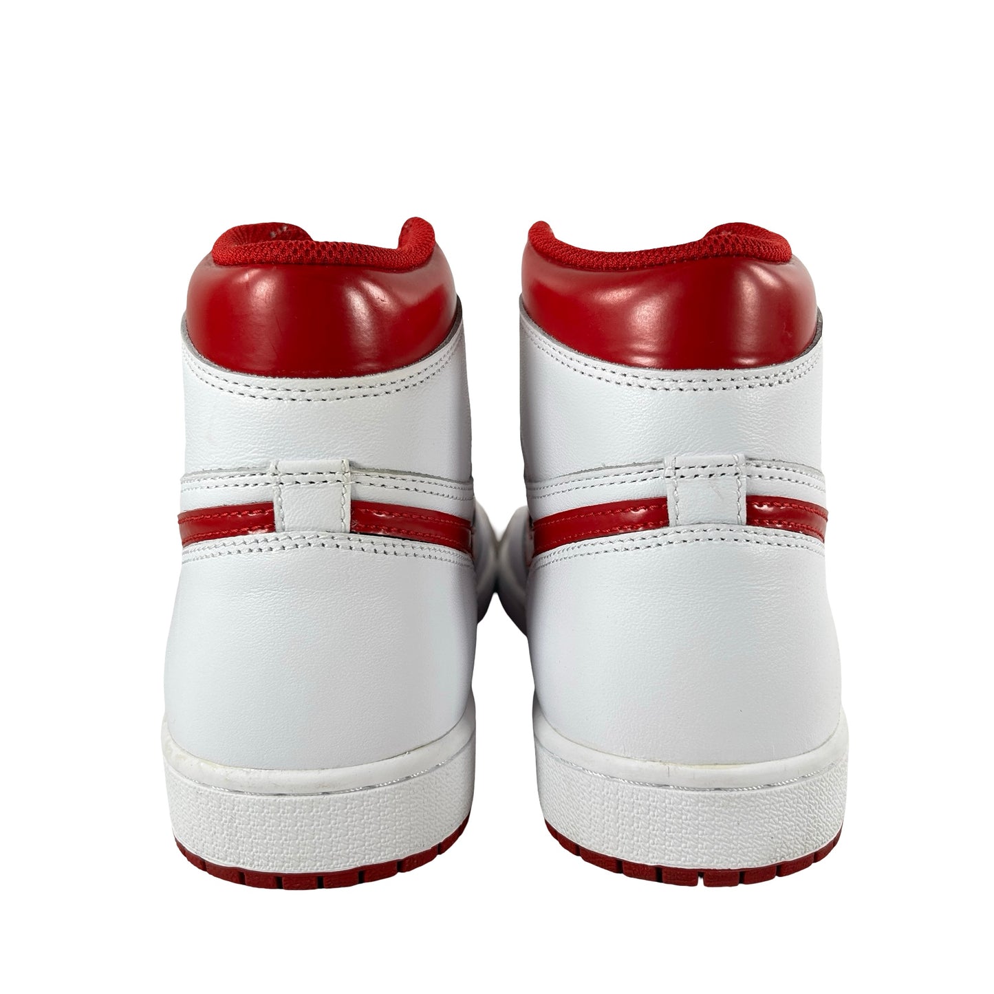 555088 103 Jordan 1 Retro Metallic Red (2017) [USED] - 9.5 M (Used)