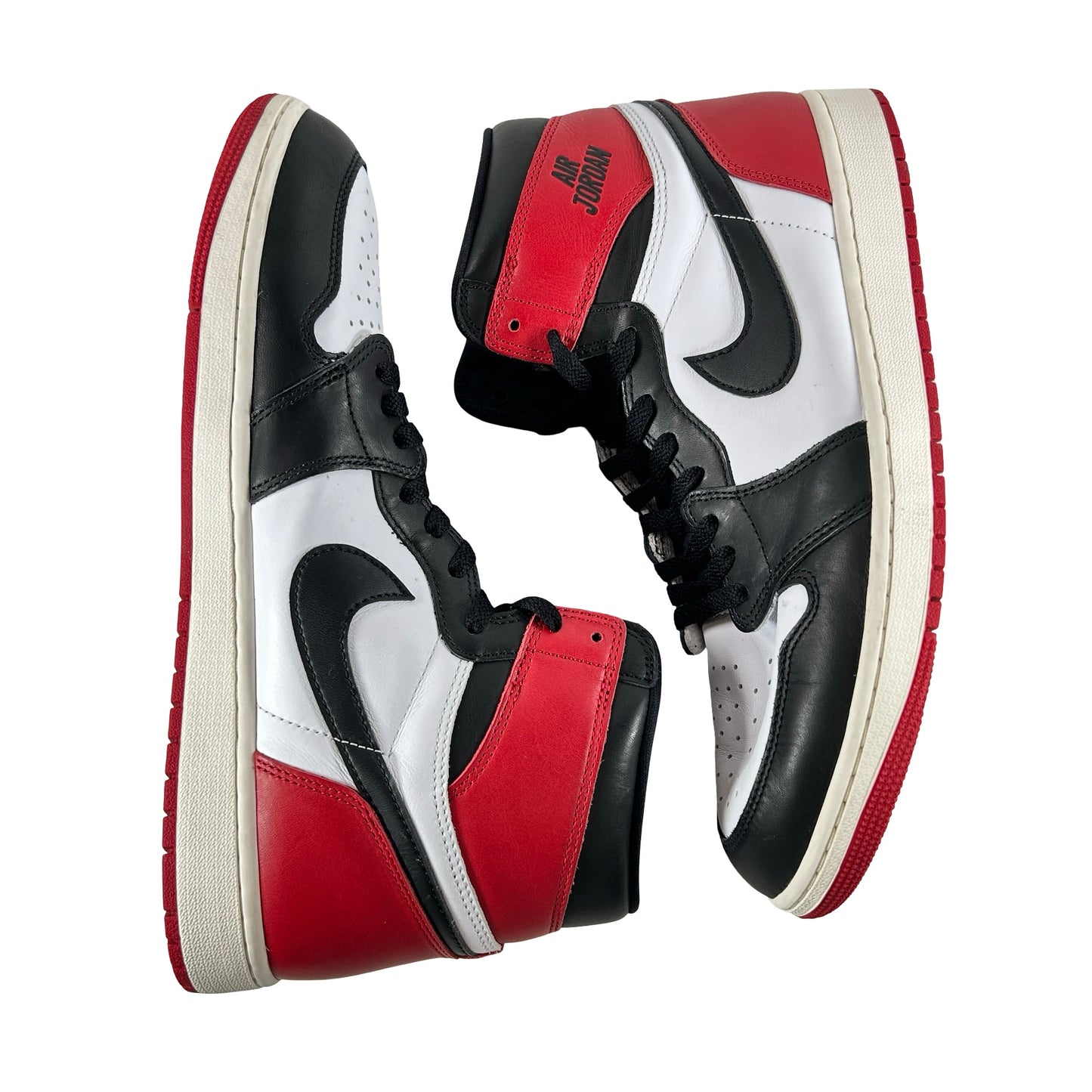 DZ5485 106 Jordan 1 Retro High OG Black Toe Reimagined [USED] - 13 M (Used) (No Box)