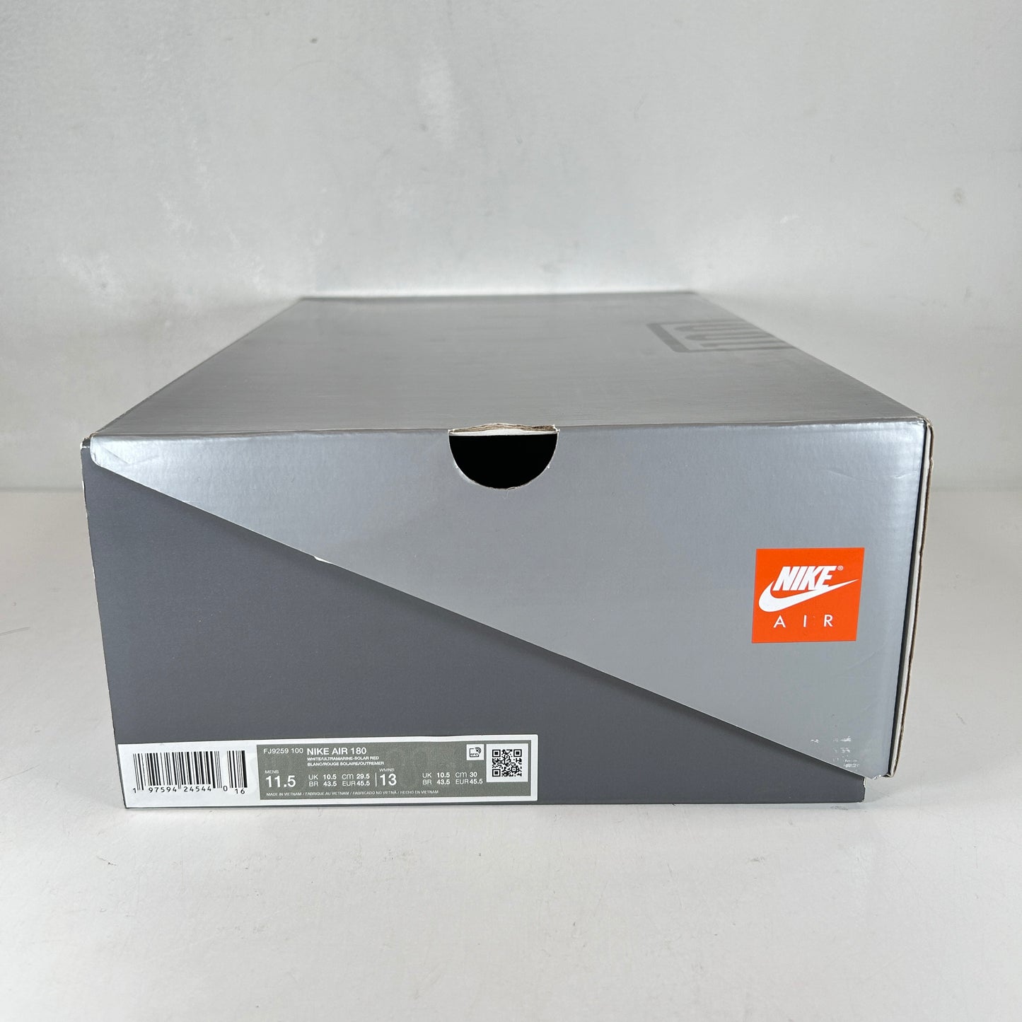 FJ9259 100 Nike Air Max 180 Ultramarine (2024) [USED] - 11.5 M (Used)