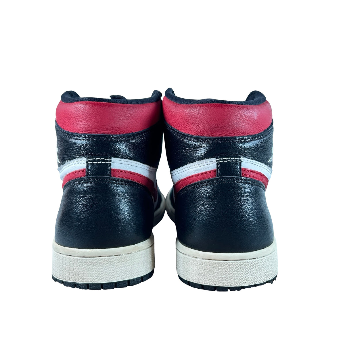 555088 061 Jordan 1 Retro High Black Gym Red [USED] - 9 M (Used)