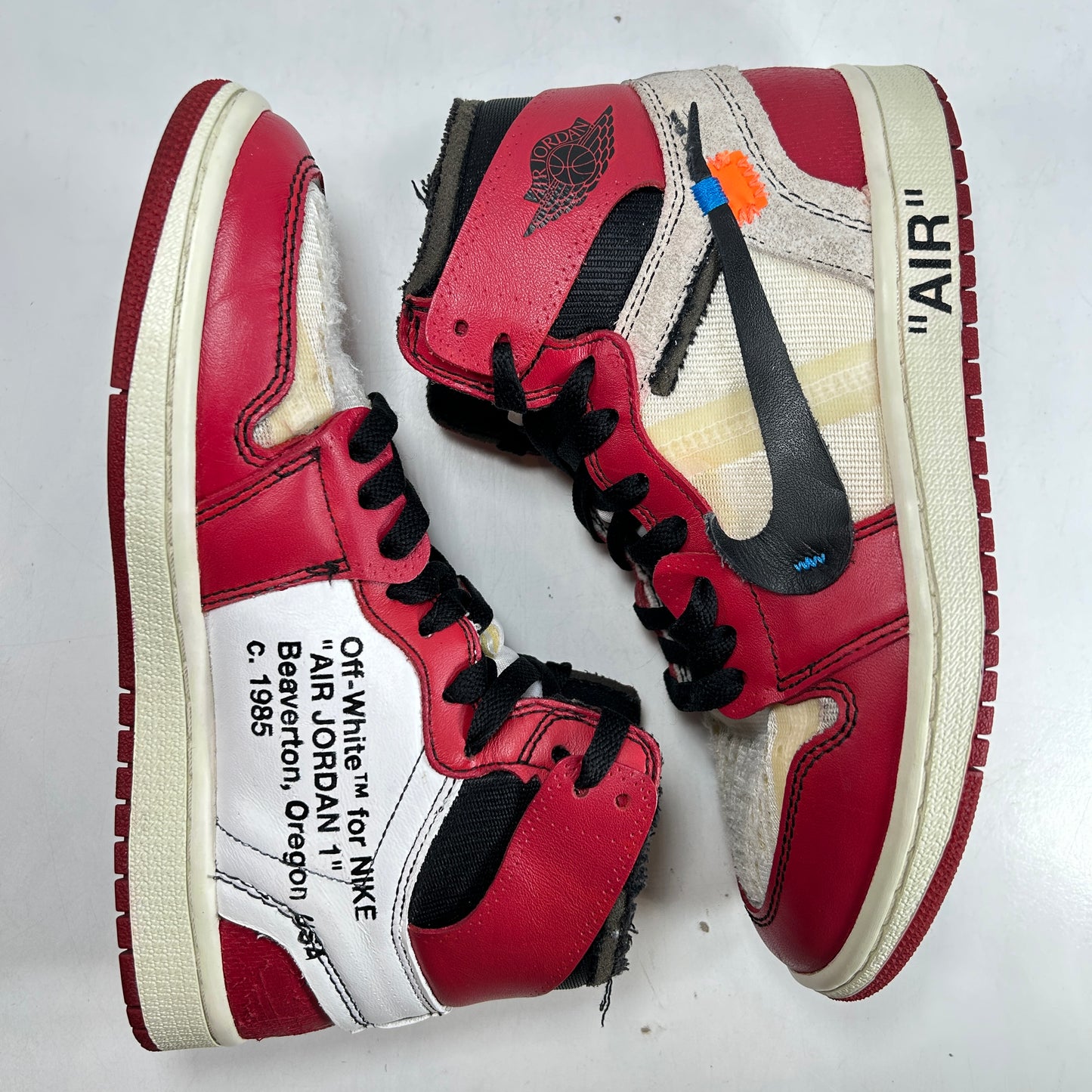 AA3834 101 Jordan 1 Retro High Off-White Chicago [USED] - 5.5 M (Used)