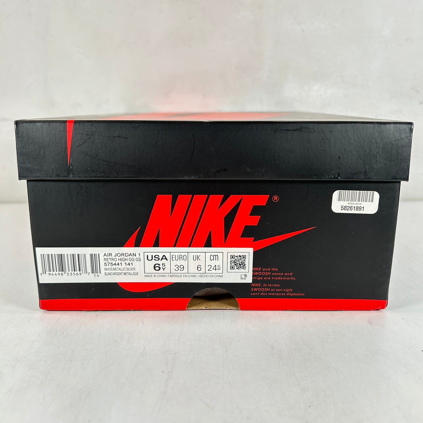 575441 141 Jordan 1 Retro High CO Japan Midnight Navy (GS) [USED] - 6.5 Y (Used)