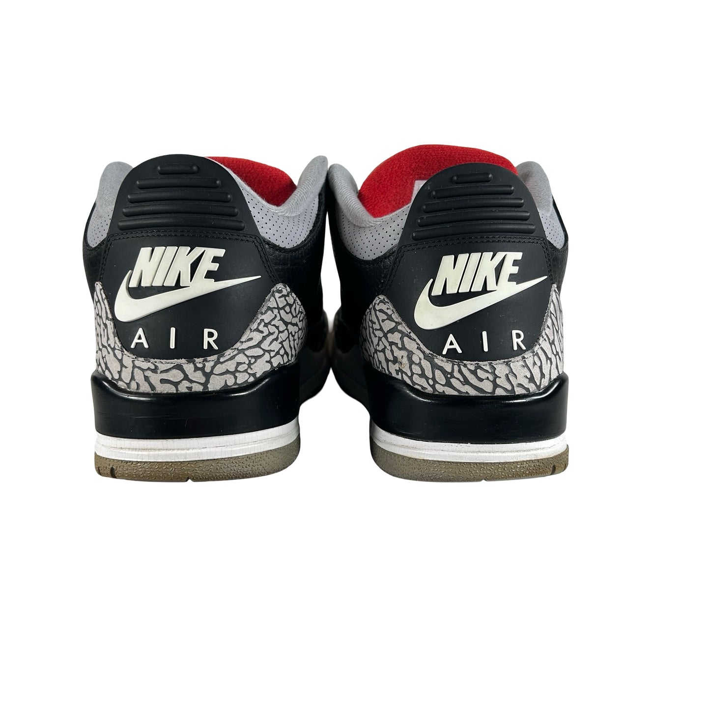 854262 001 Jordan 3 Black Cement 2018 [USED] - 12 M (Used4)