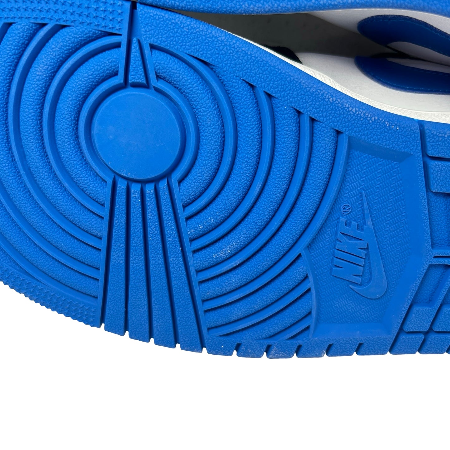 553558 140 Jordan 1 Low Alternate Royal Toe [CONDITIONAL] - 9.5 M (Glue stain on sole)