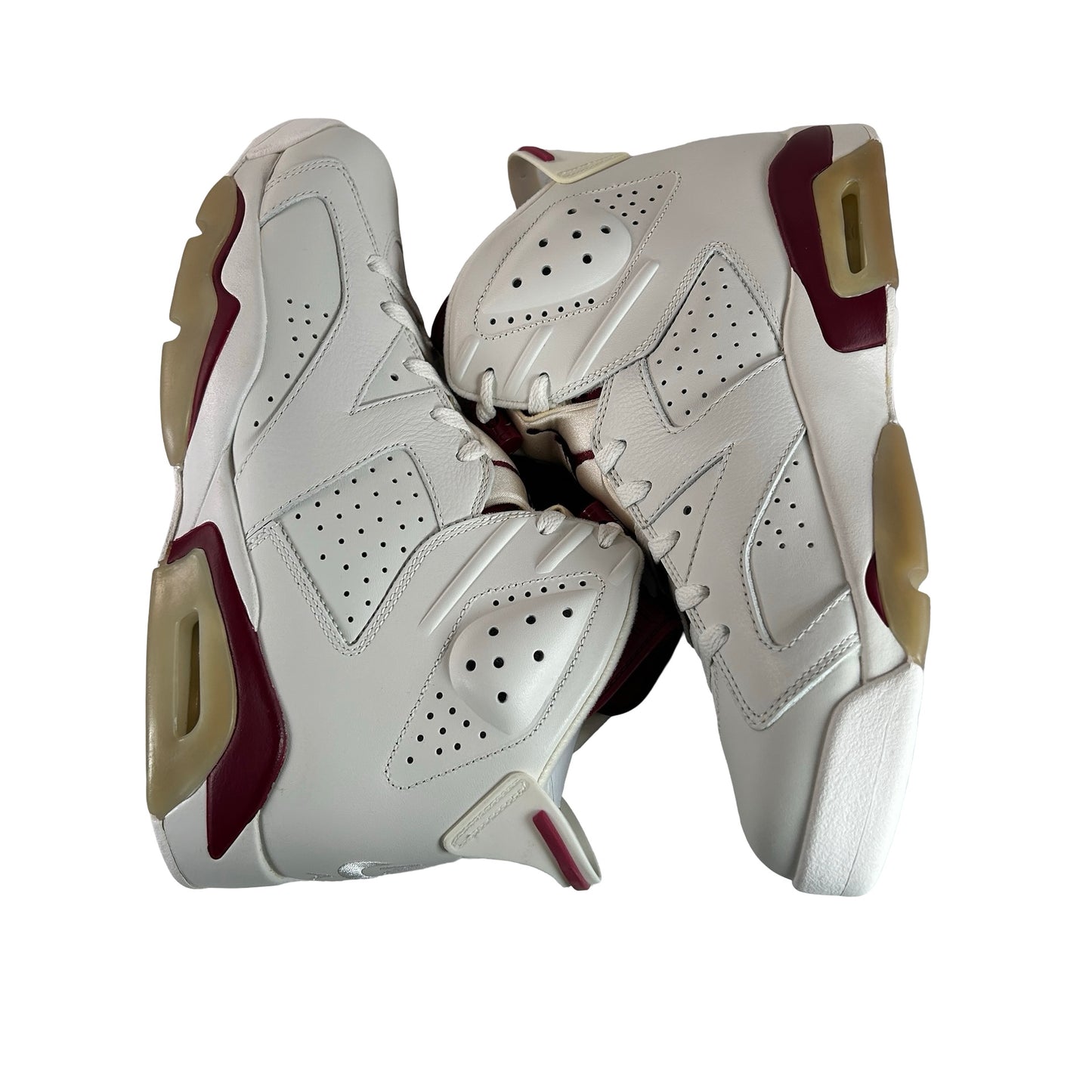384664 116 Jordan 6 Maroon  - 10.5 M (Yellowing2)