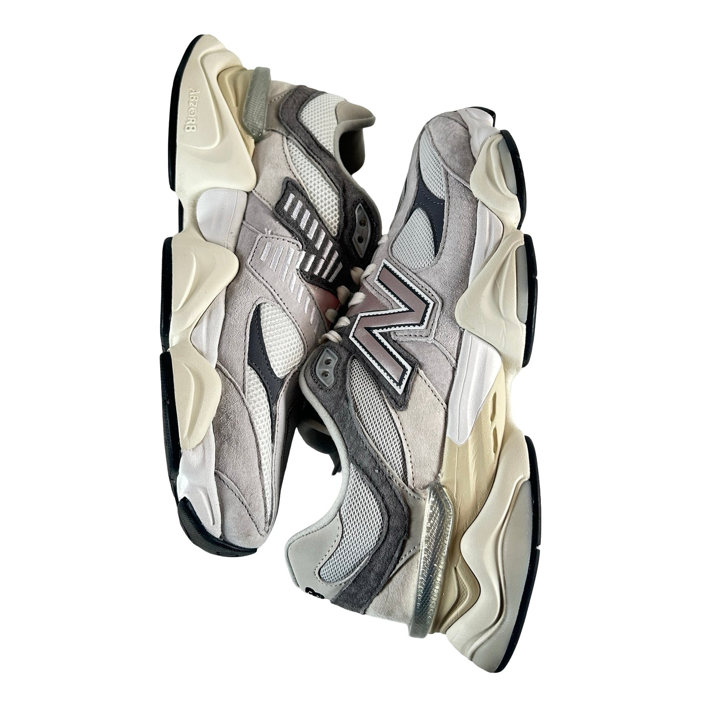 U9060GRY New Balance 9060 Rain Cloud Grey [USED] - 11.5 M (Used)