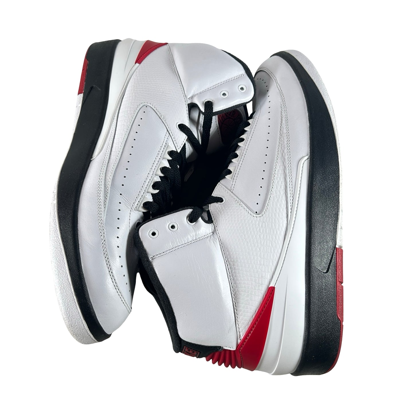 DX2454 106 Jordan 2 Retro OG Chicago (2022) [USED] - 13 M (Used3)