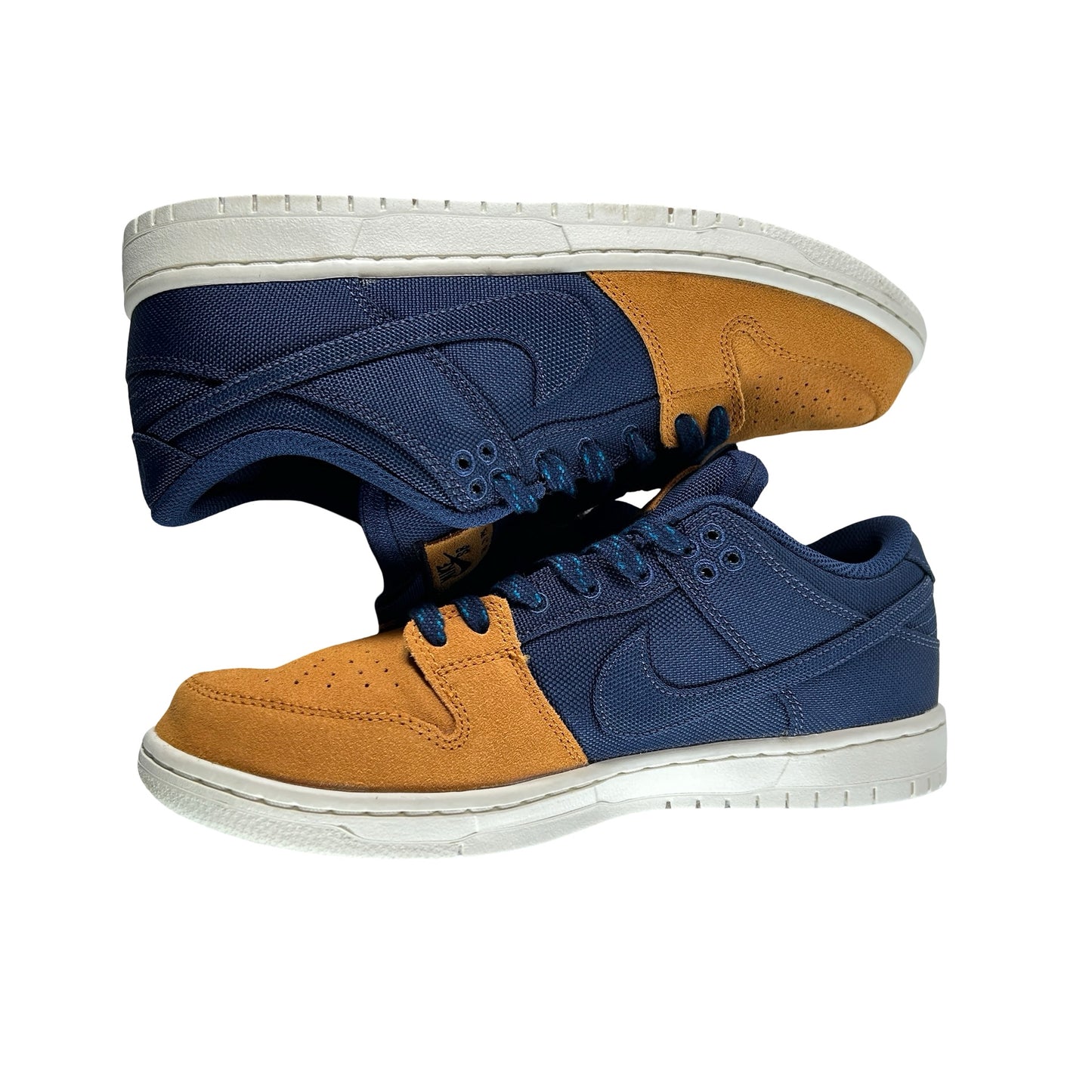 DX6775 400 Nike SB Dunk Low Pro PRM 90s Backpack [USED] - 8 M (Used)