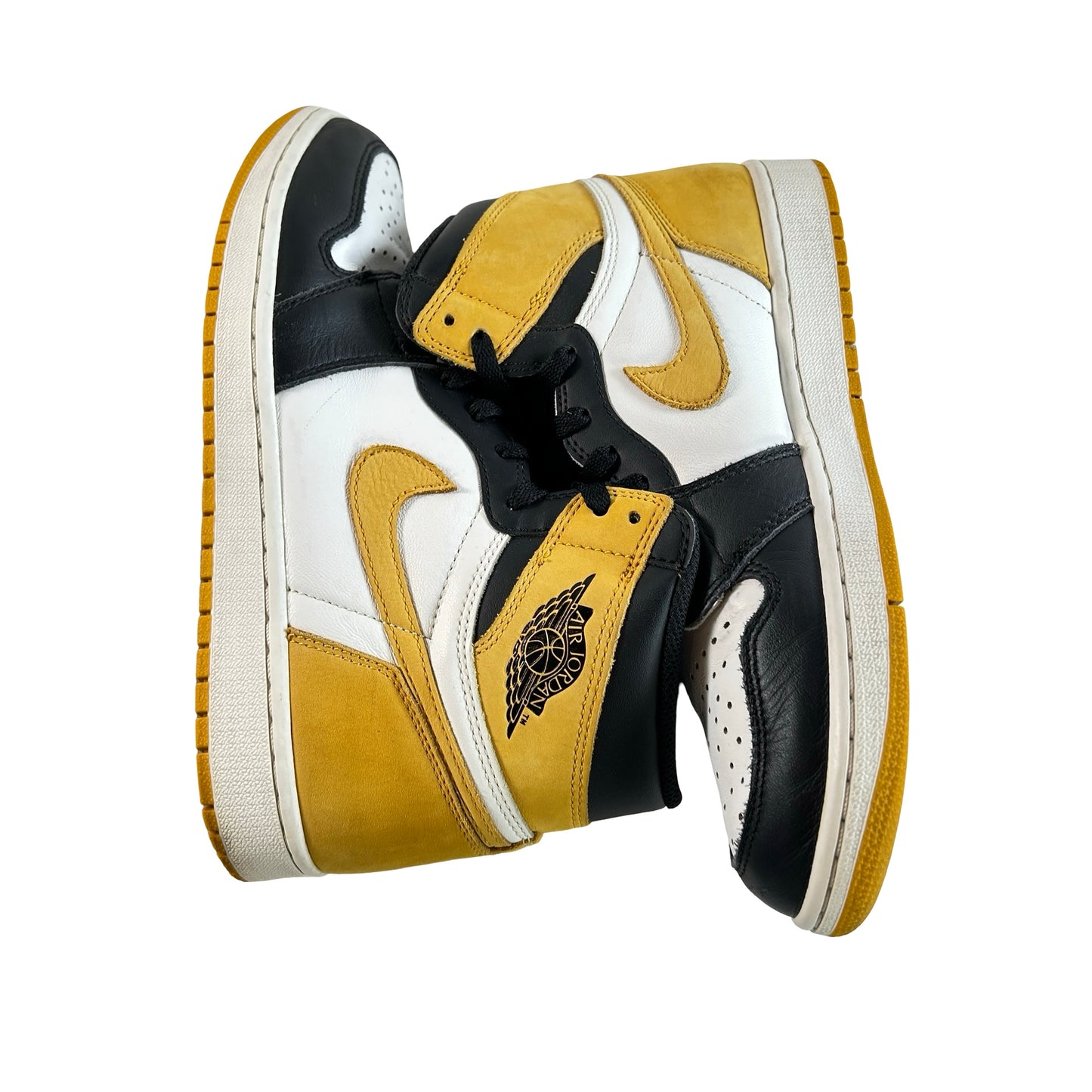 555088 109 Jordan 1 Retro High Yellow Ochre [USED] - 9 M (Used)