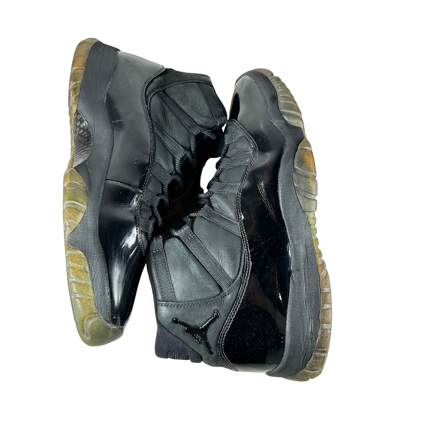378037 005 Jordan 11 Retro Cap and Gown [USED] - 14 M (Used)