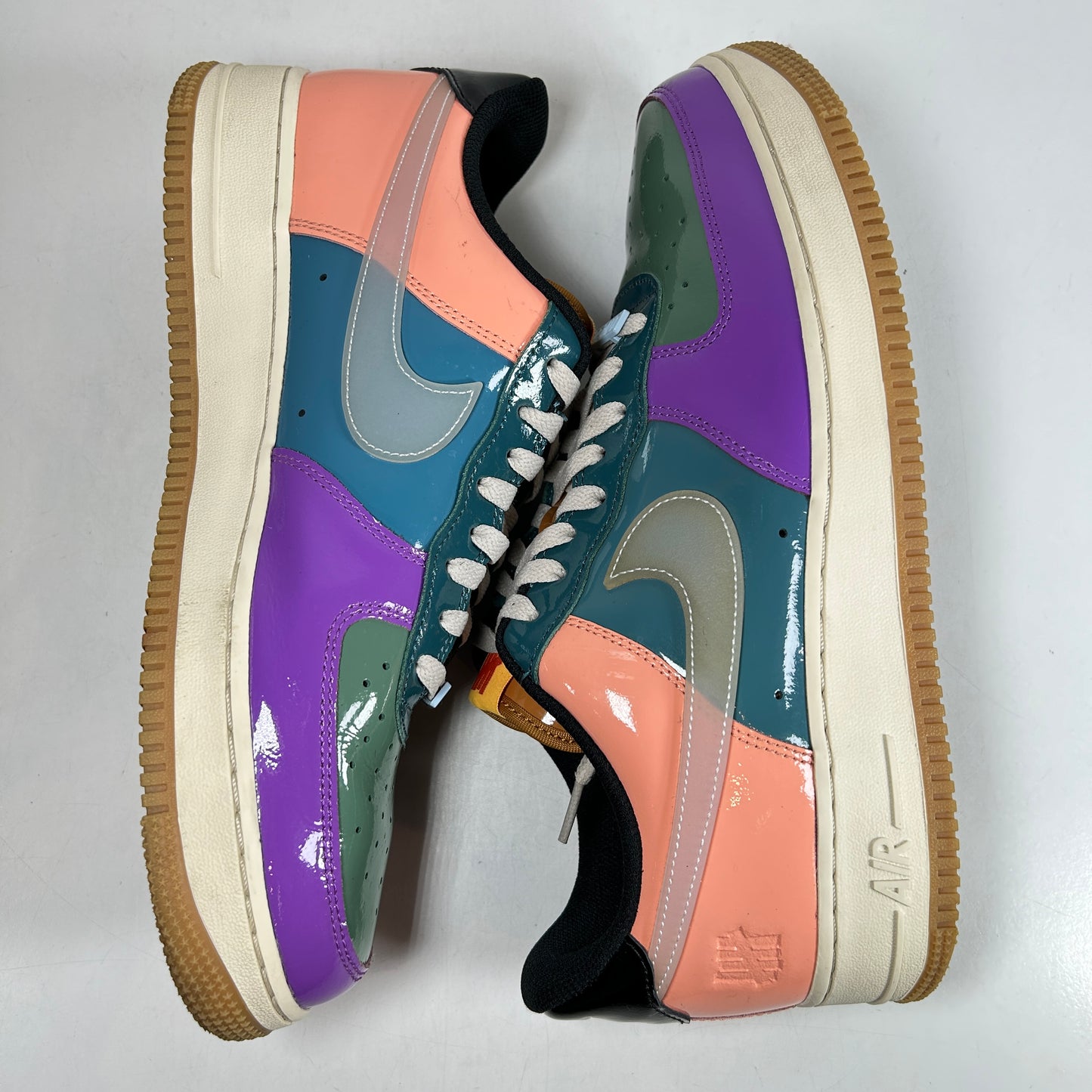 DV5255 500 Nike Air Force 1 Low SP Undefeated Multi-Patent Wild Berry [USED] - 11.5 M (Used)