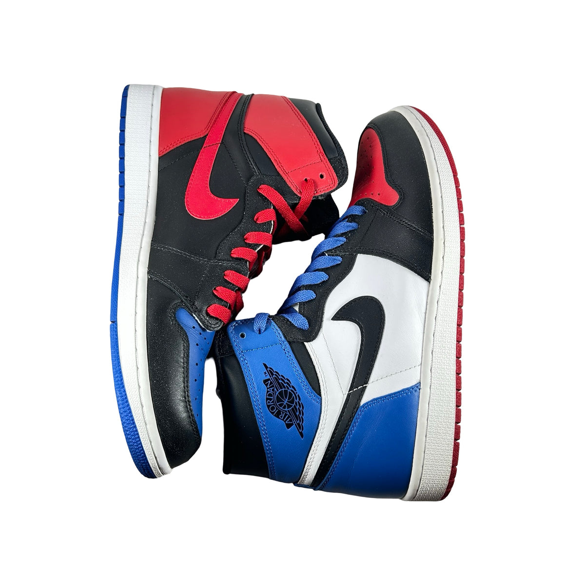 555088 026 Jordan 1 Retro Top 3 [USED] - 11 M (Used)