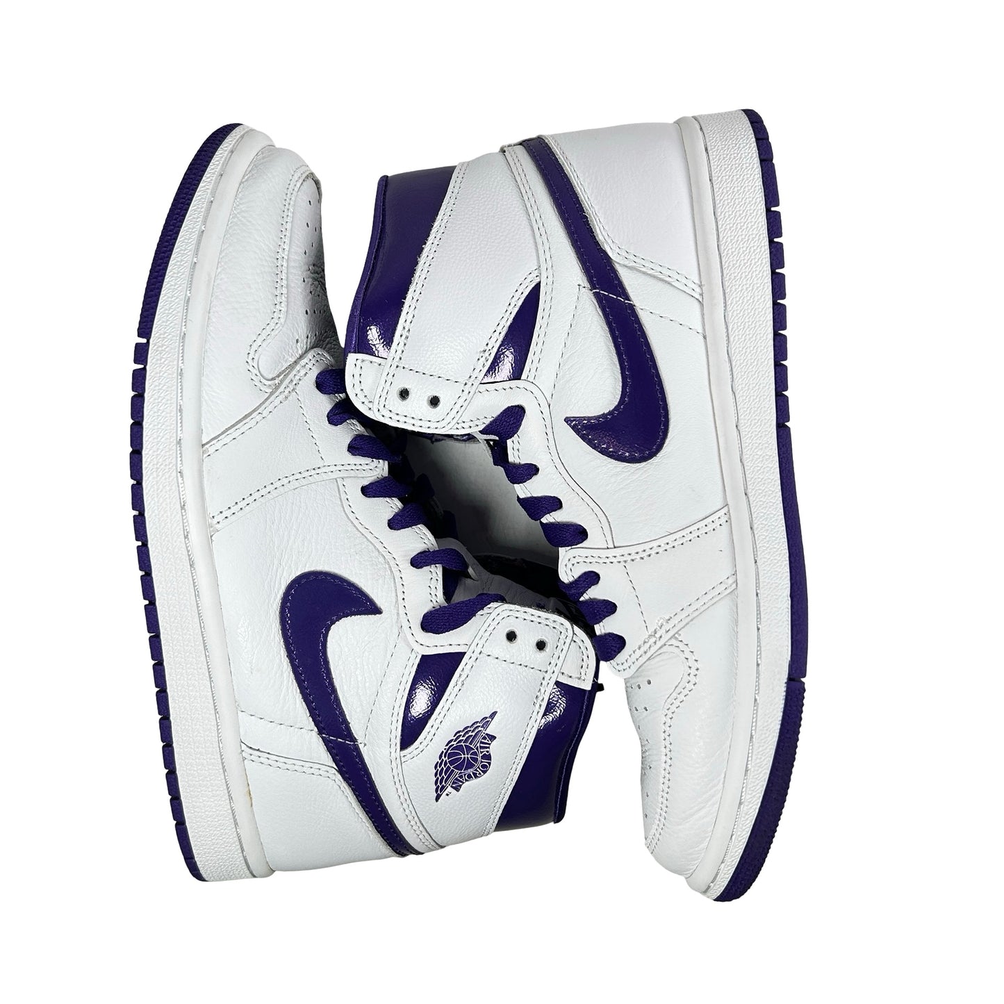 CD0461 151 Wmns Jordan 1 Retro High Court Purple [USED] - 7 W (Used)