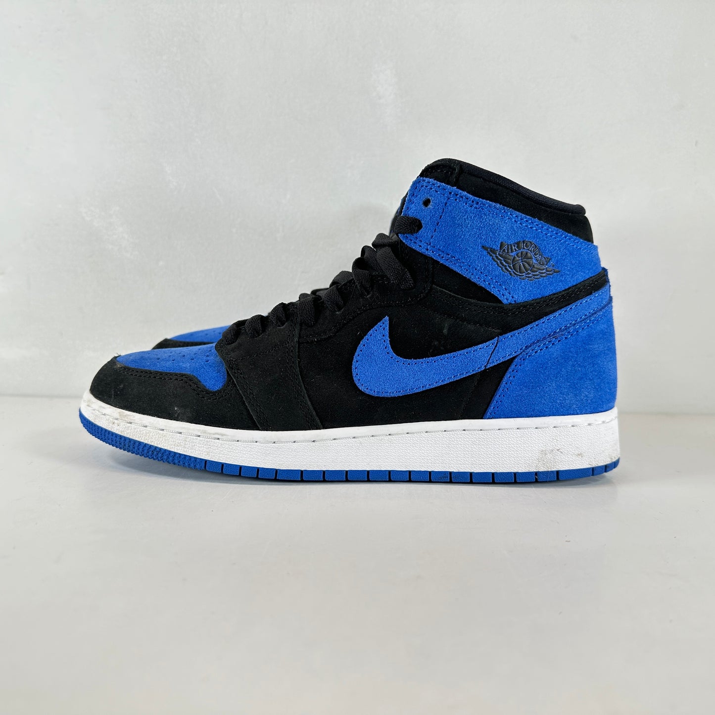 FD1437 042 Jordan 1 Retro High OG Royal Reimagined (GS) [USED] - 7 Y (Used2)