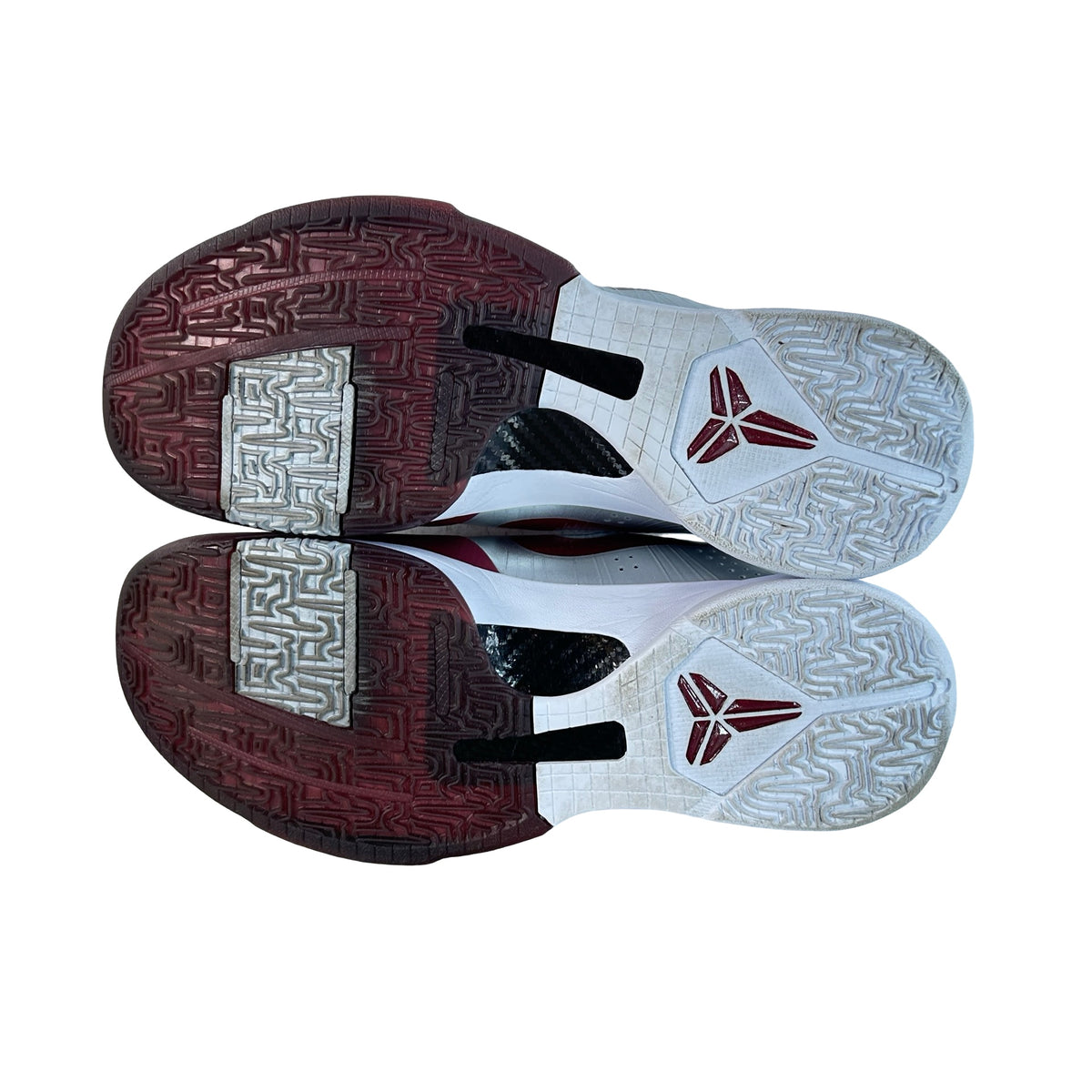 IM0557 001 Nike Kobe 5 Protro Lower Merion Aces Away (2026) [USED] - 12 M (Used)