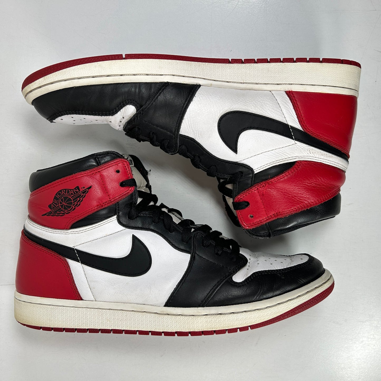 555088 125 Jordan 1 Retro Black Toe (2016) [USED] - 12 M (Used) (Replace Box)