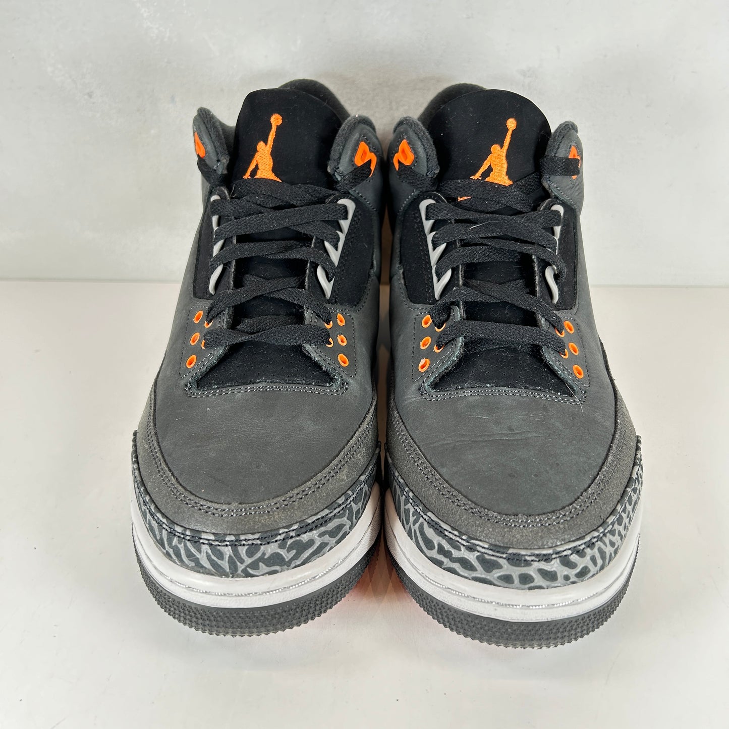 CT8532 080 Jordan 3 Retro Fear Pack (2023) [USED] - 10 M (Used2)