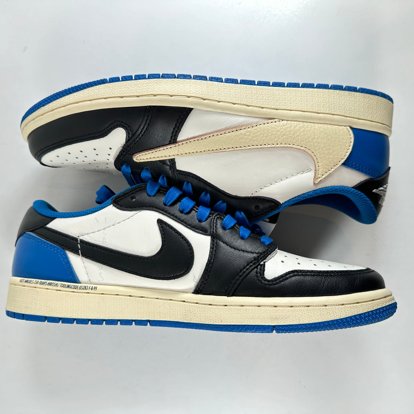 DM7866 140 Jordan 1 Retro Low OG SP Fragment x Travis Scott [USED] - 9 M (VNDS)