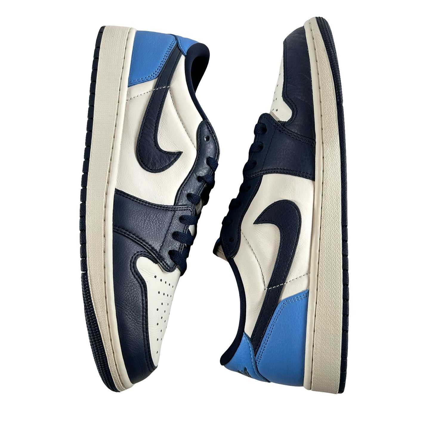 CZ0790 400 Jordan 1 Low OG Obsidian UNC [USED] - 12 M (Used)