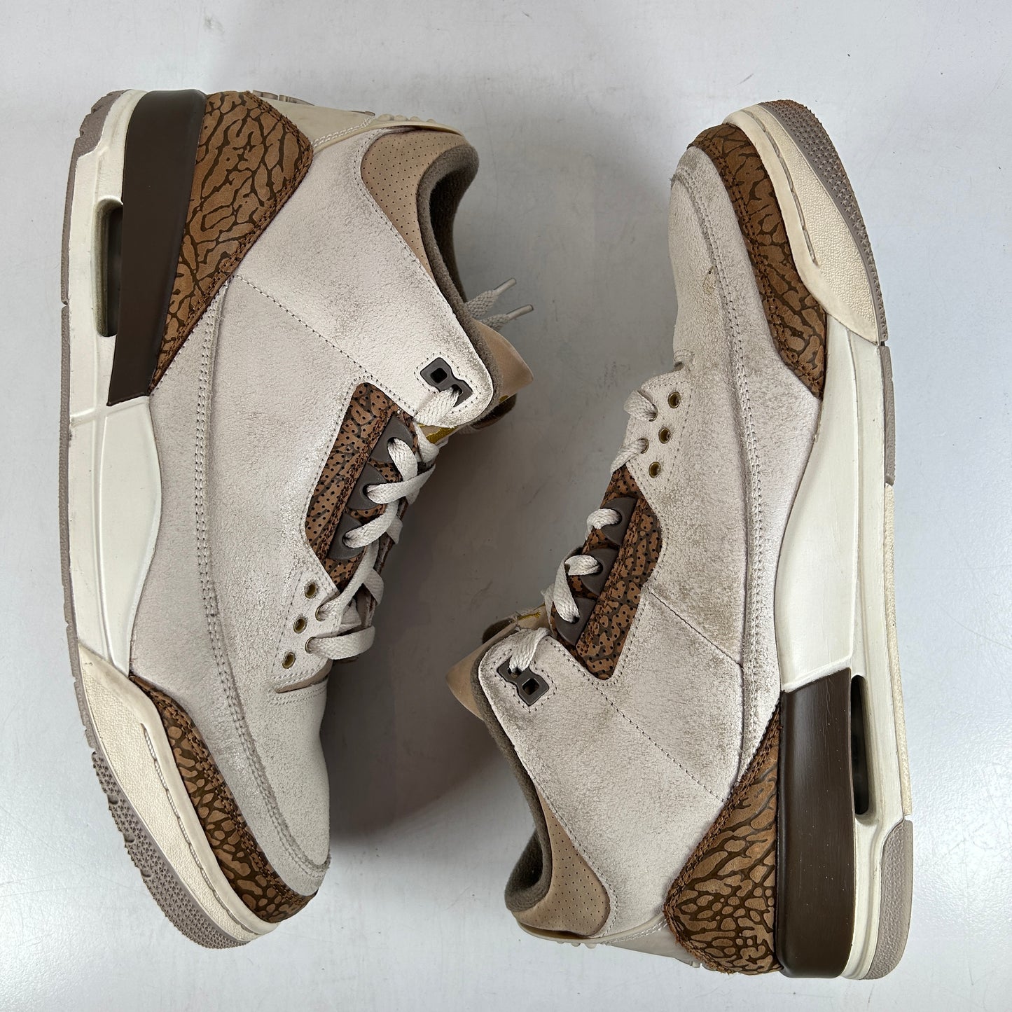 CT8532 102 Jordan 3 Retro Palomino [USED] - 13 M (Used)