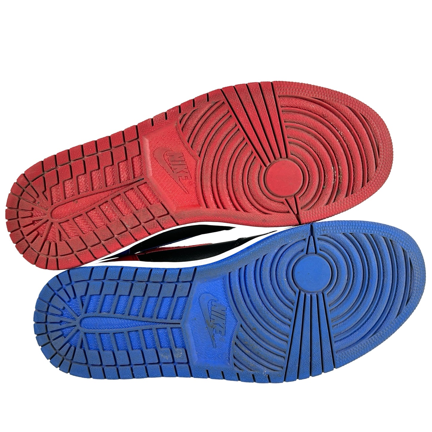 555088 026 Jordan 1 Retro Top 3 [USED] - 10 M (Used)