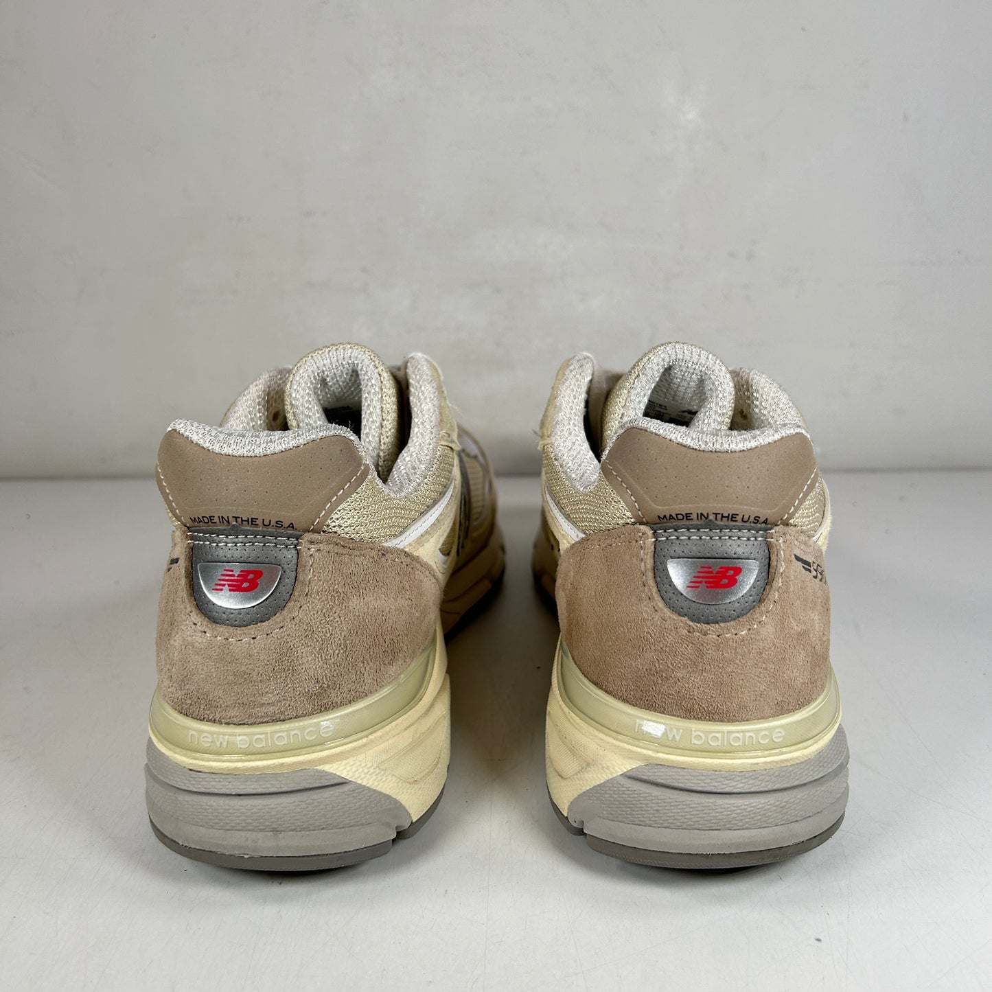 U990TE4 New Balance 990v4 MiUSA Limestone [USED] - 9 M (Used)