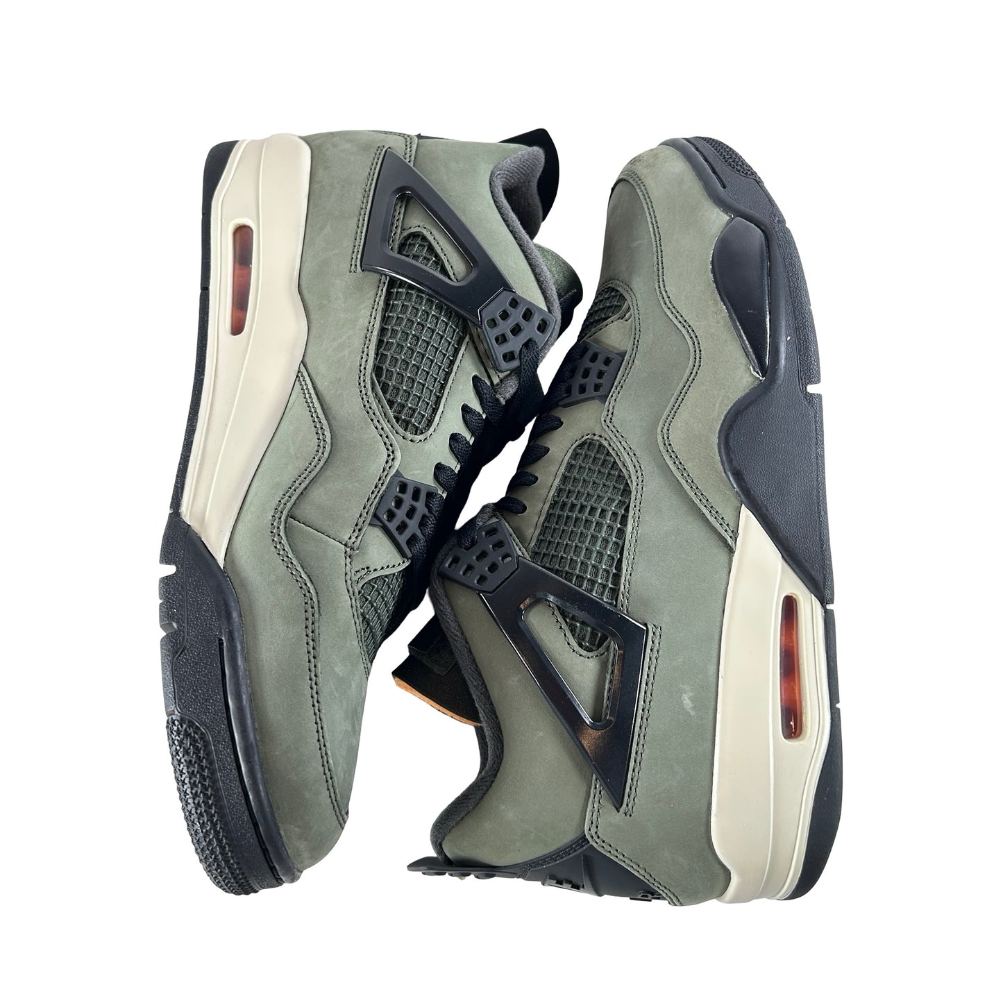 IB1519 200 Jordan 4 Retro OG SP Undefeated (2025) [CONDITIONAL] - 11 M (Scuff On Toebox)