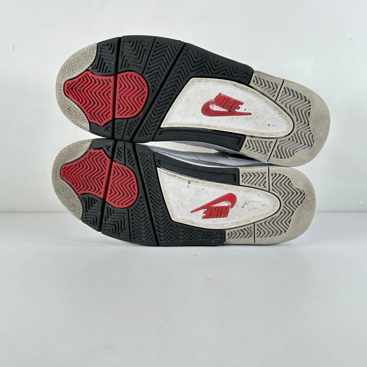 840606 192 Jordan 4 Blanco Cemento