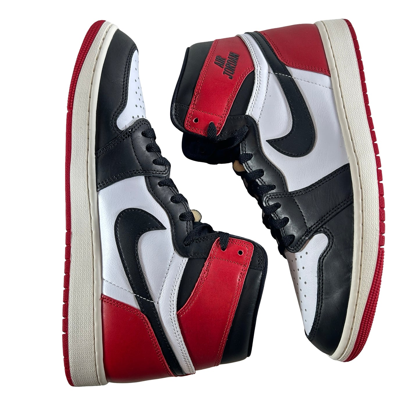 DZ5485 106 Jordan 1 Retro High OG Black Toe Reimagined [USED] - 12 M (Used2)