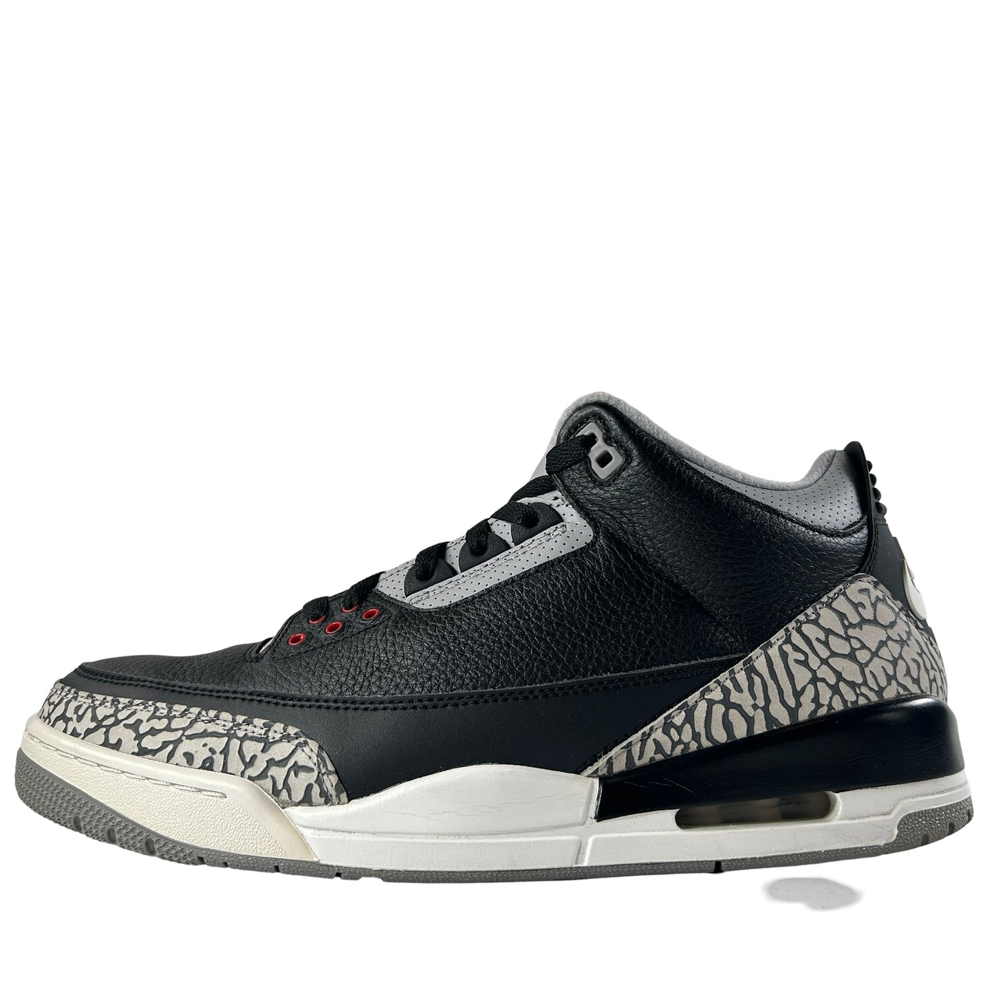 854262 001 Jordan 3 Black Cement 2018 [USED] - 13 M (Used)