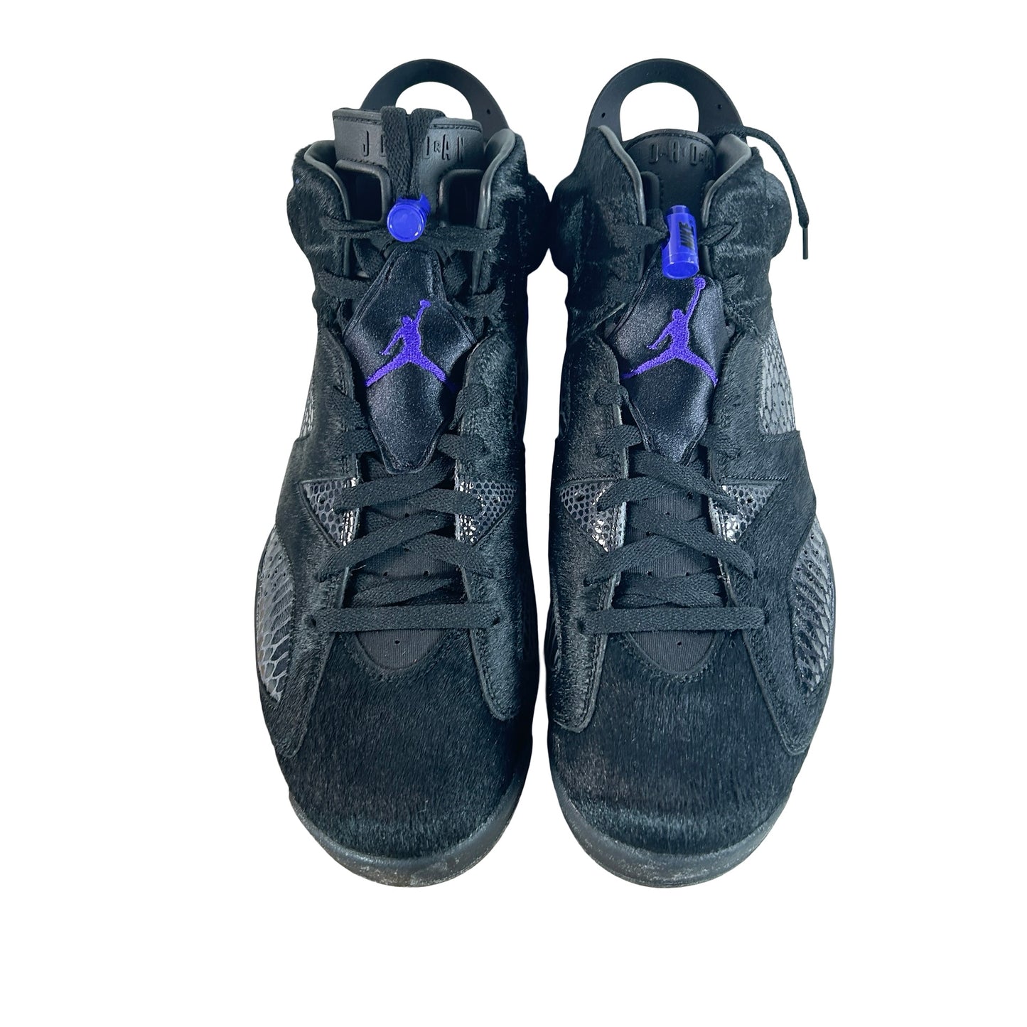 AR2257 005 Jordan 6 Retro Social Status - 12 M (Yellowing2)