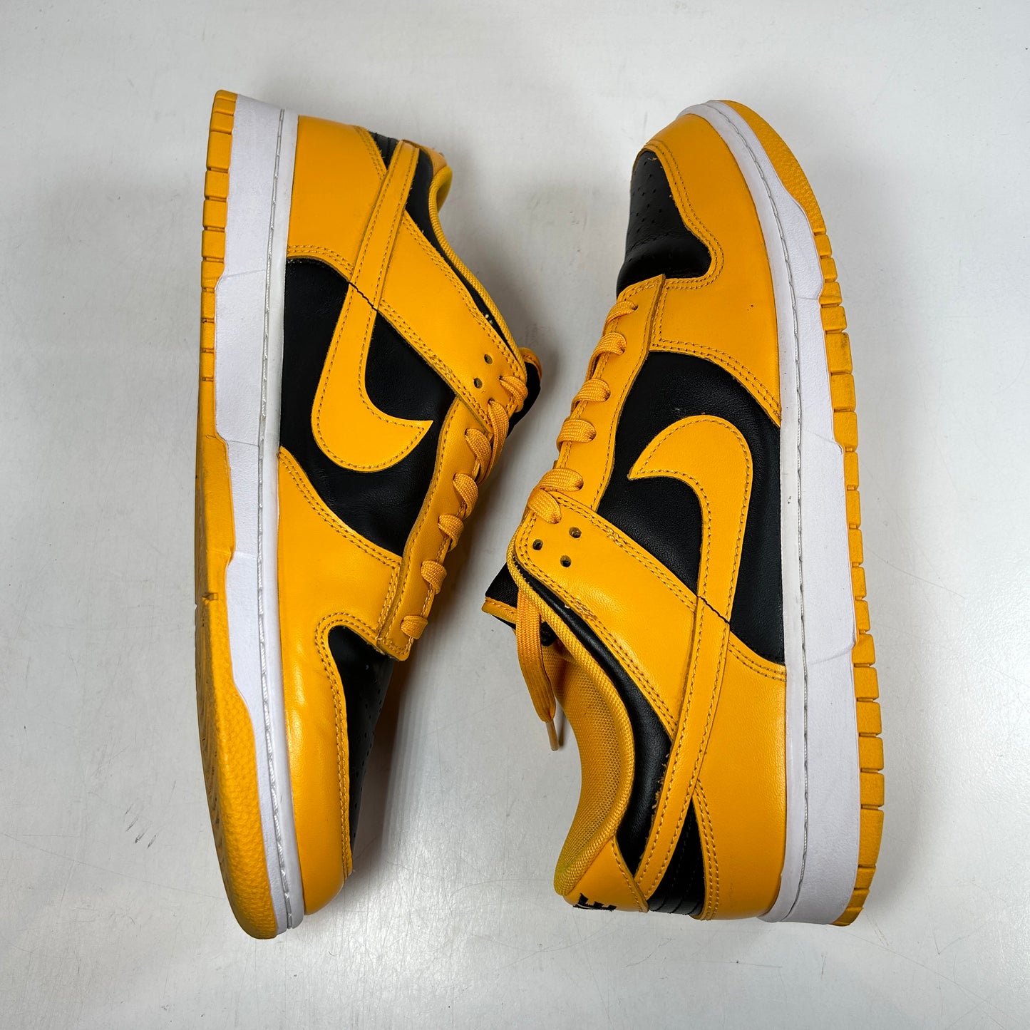 DD1391 004 Nike Dunk Low Championship Goldenrod (2021) [USED] - 13 M (Used) (No Box)