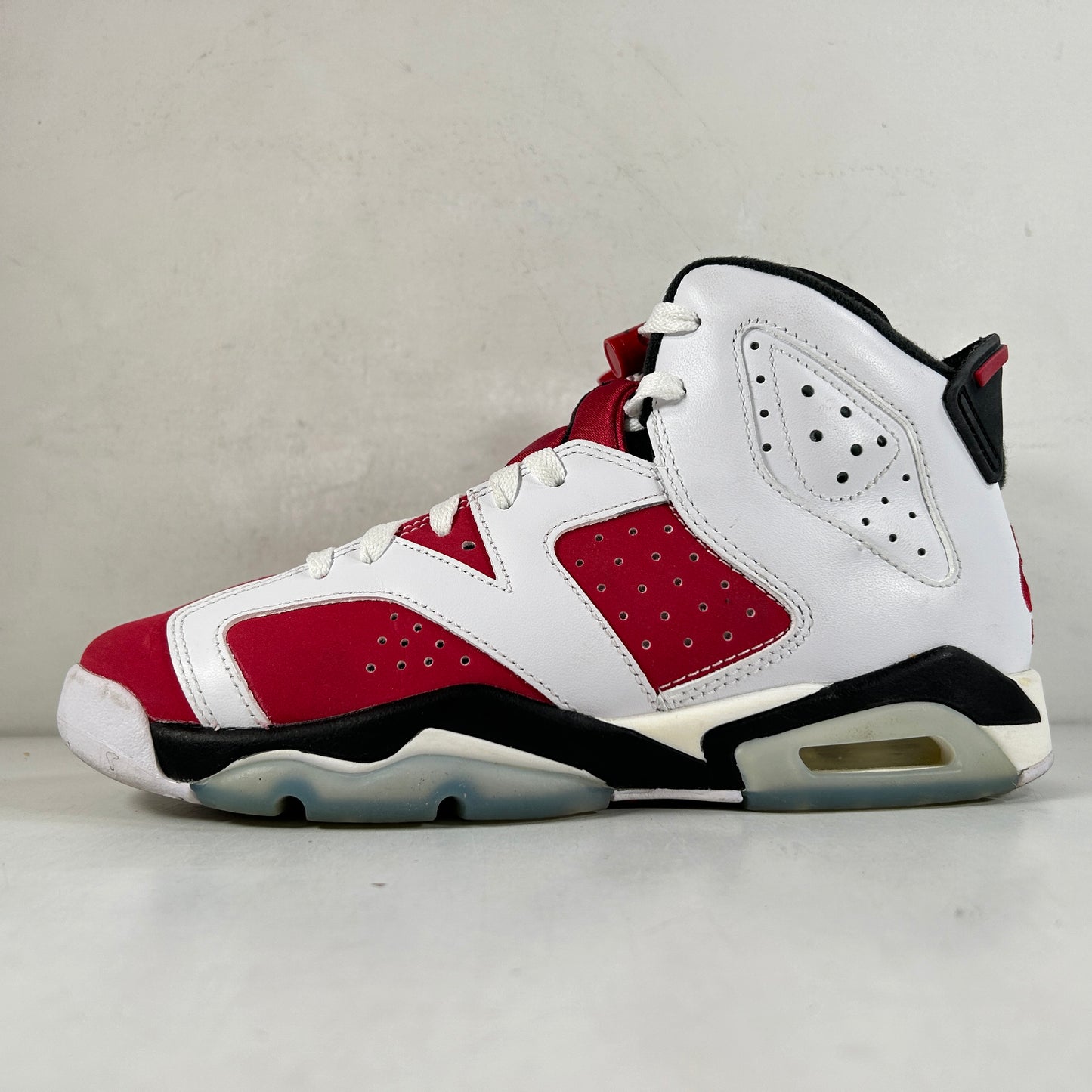 384665 106 Jordan 6 Retro Carmine (2021) (GS) [USED] - 6 Y (Used) (Replace Box3)