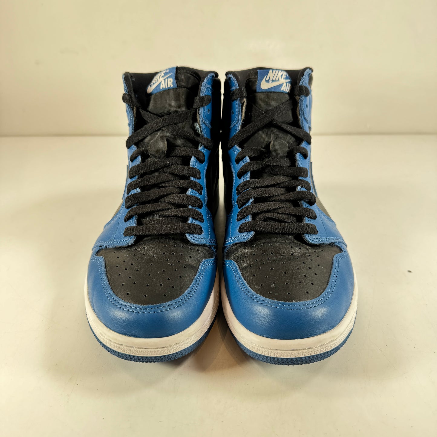 555088 404 Jordan 1 Retro High OG Dark Marina Blue [USED] - 9.5 M (Used)