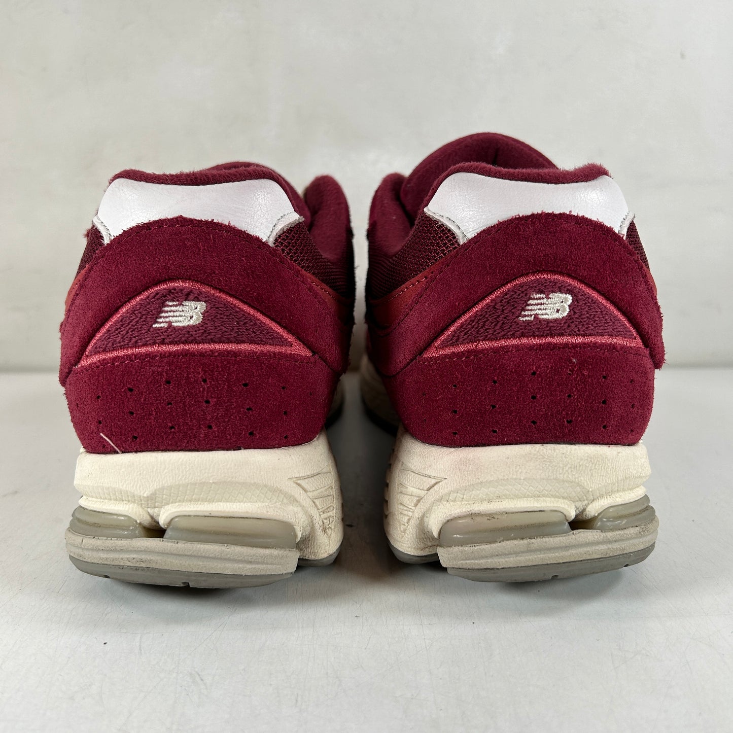 M2002RHA New Balance 2002R Bordeaux [USED] - 11 M (Used)