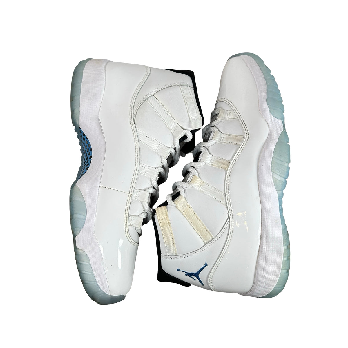CT8012 104 Jordan 11 Retro Legend Blue (2024) [USED] - 10.5 M (Used11)