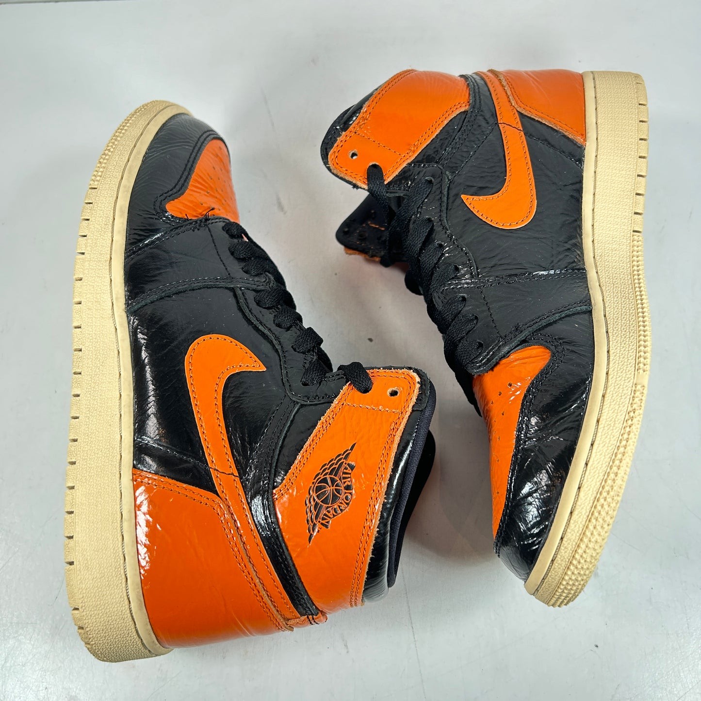 575441 028 Jordan 1 SBB 3.0 (GS) [USED] - 6 Y (Used3)