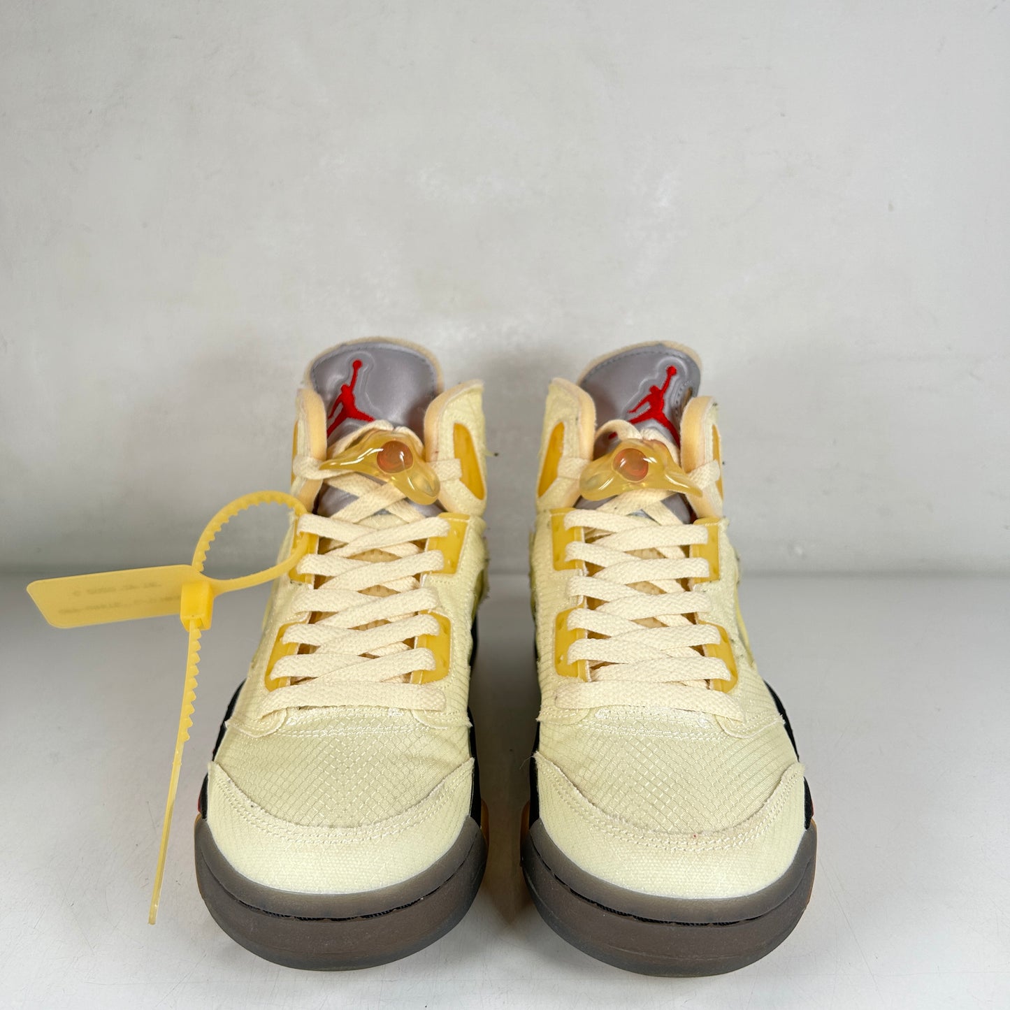 DH8565 100 Jordan 5 Retro Off-White Sail [USED] - 5 M (Used)