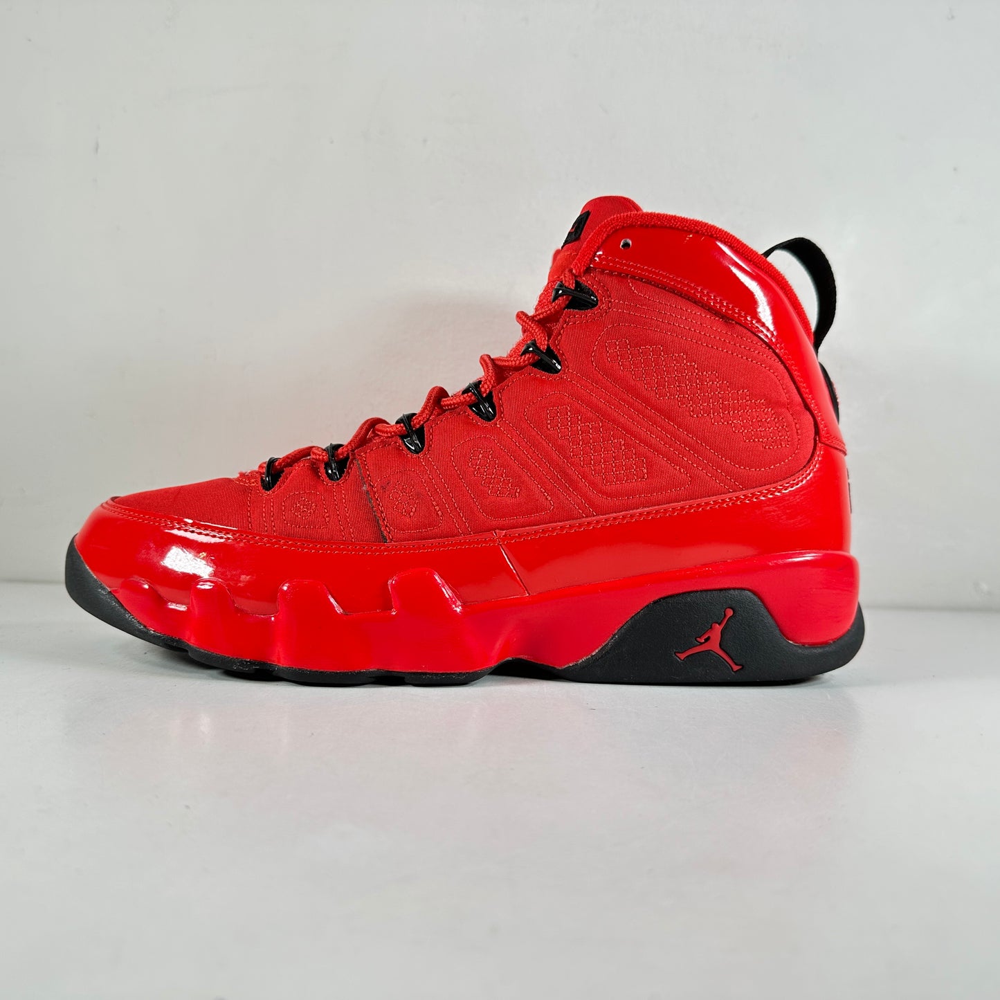 CT8019 600 Jordan 9 Chile Rojo