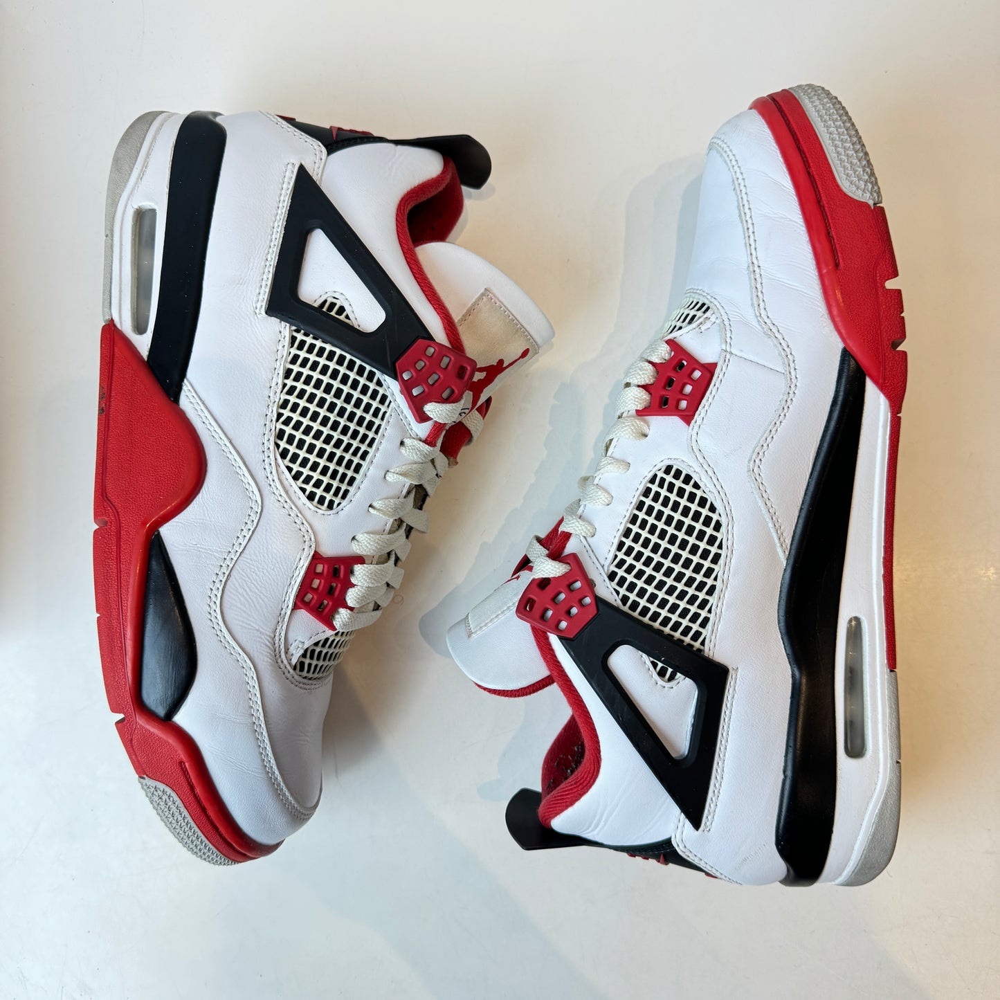 DC7770 160 Jordan 4 Retro Fire Red (2020) [USED] - 10 M (Used)