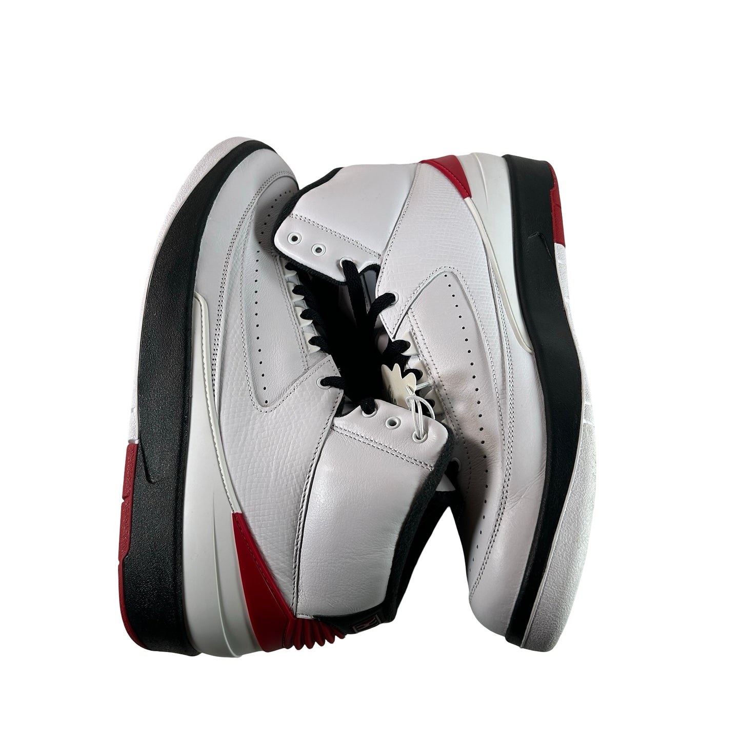 DX2454 106 Jordan 2 Retro OG Chicago (2022) [USED] - 12 M (Used6)
