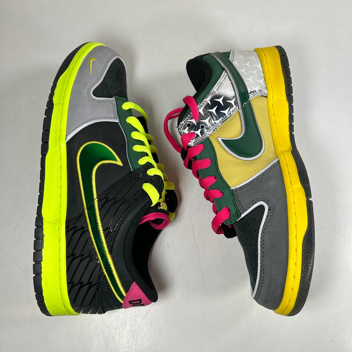 HV1454 001 Nike Dunk Low What the Duck Home University of Oregon PE [USED] - 9 M (VNDS)