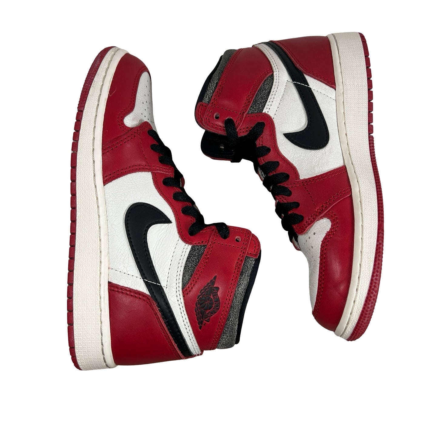 FD1437 612 Jordan 1 Retro High OG Chicago Lost and Found (GS) [USED] - 5 Y (Used2)