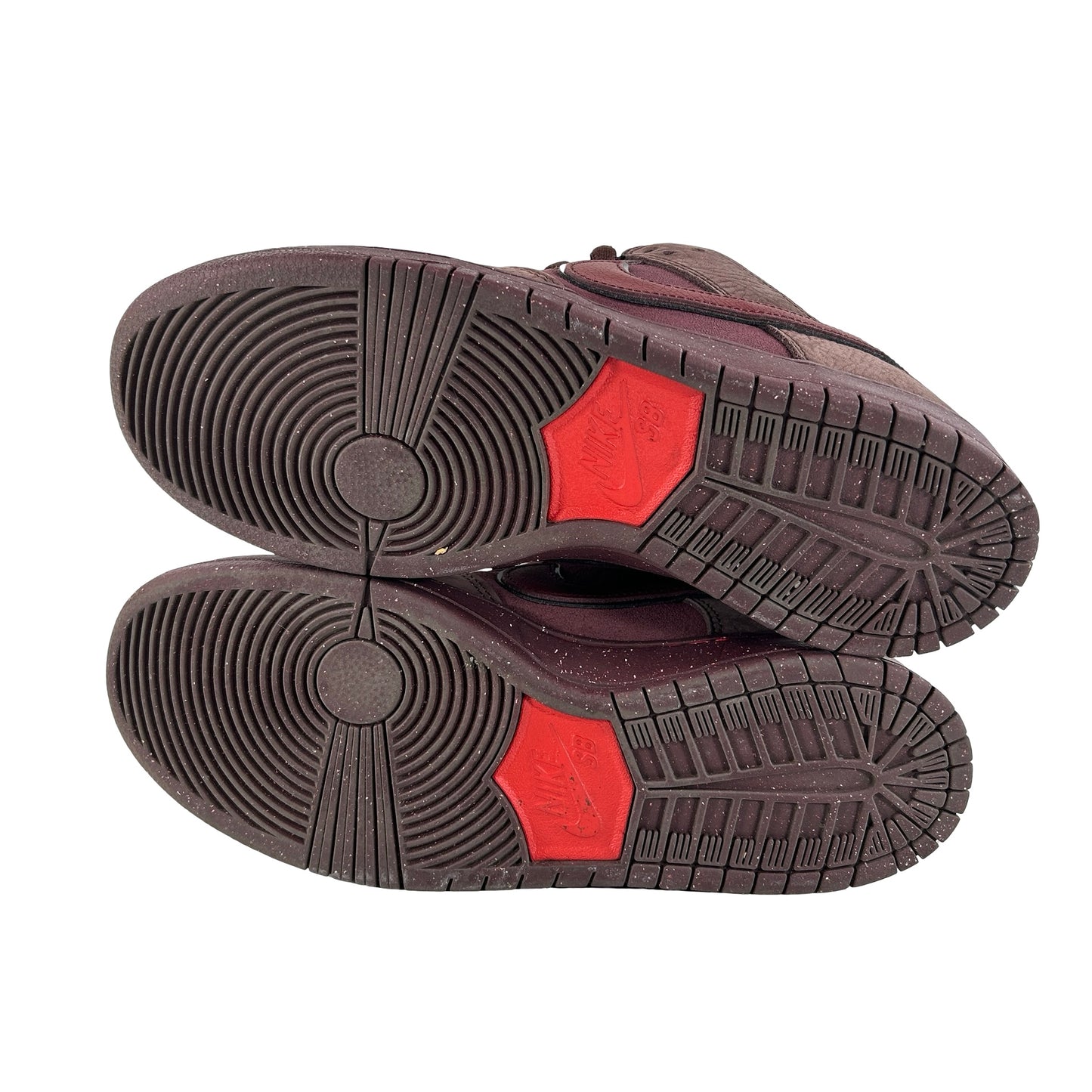 FN0619 600 Nike SB Dunk Low “City of Love” [USED] - 9.5 M (Used)